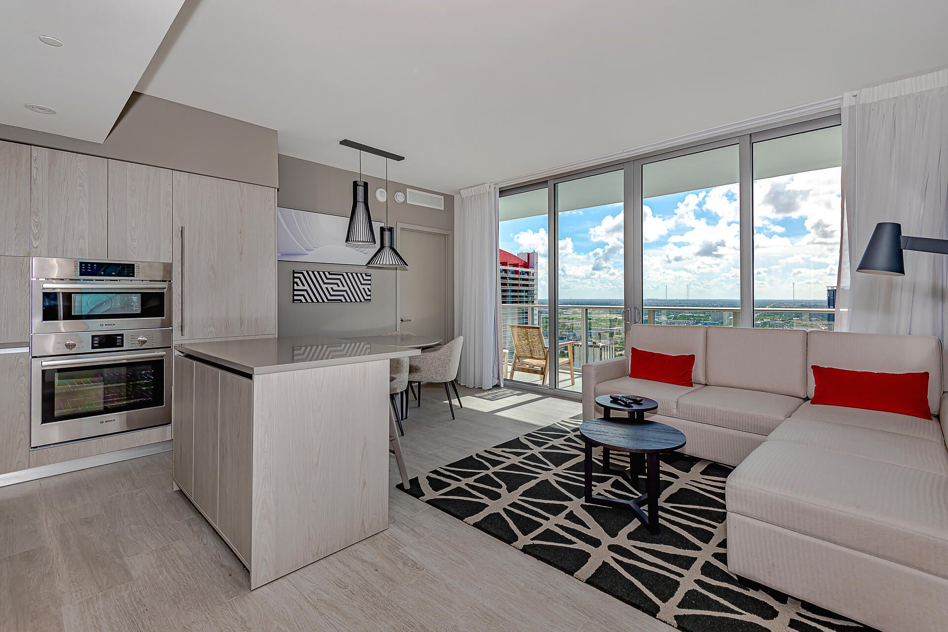 4010 S Ocean Drive R2404