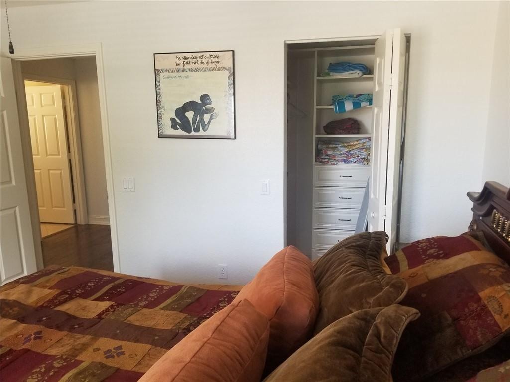 CANYON LAKES 6 - Residential