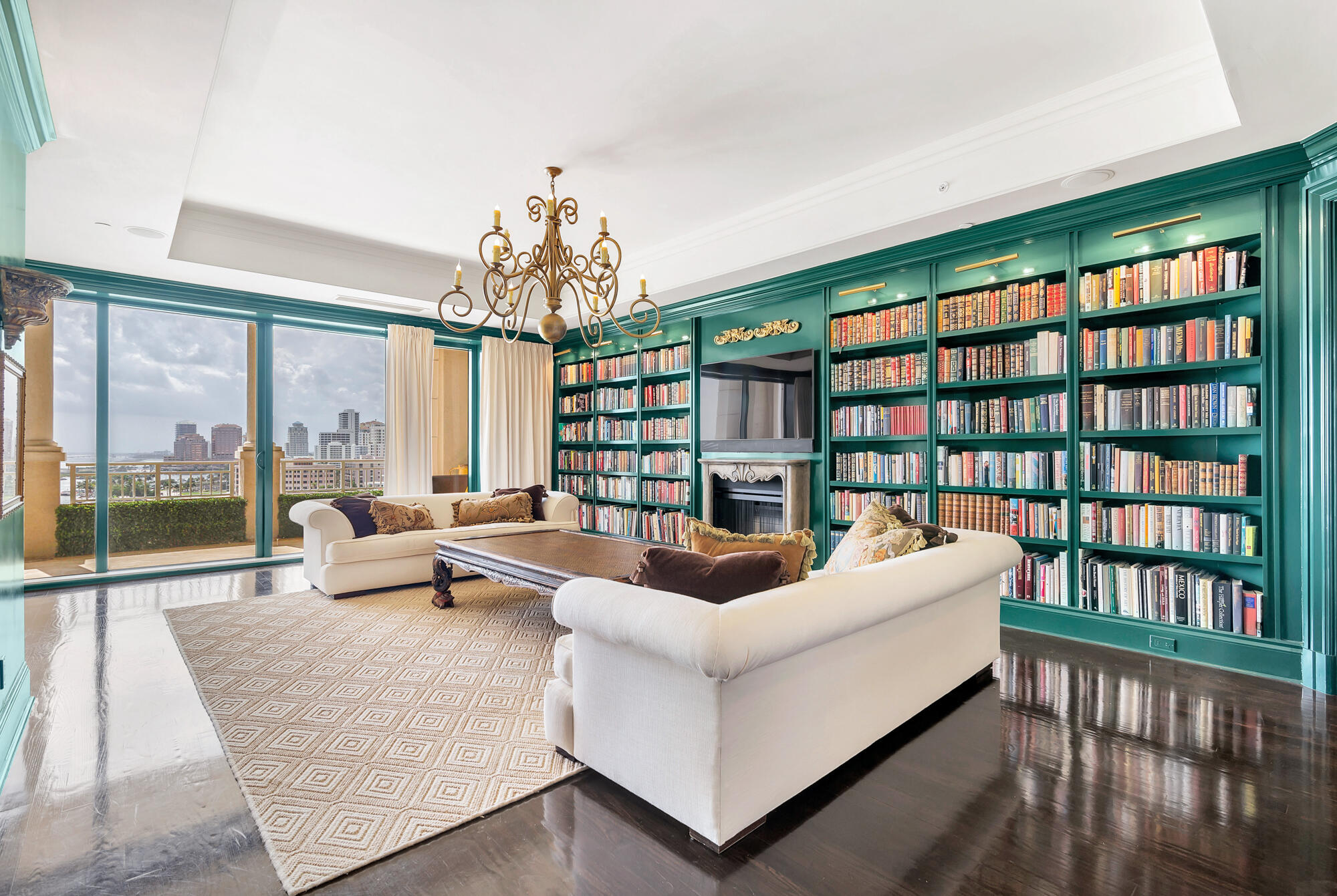 ONE WATERMARK PLACE OF THE PALM BEACHES - Residential