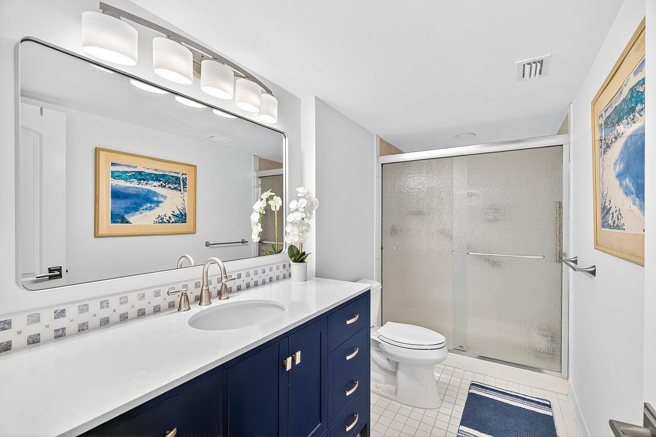 CONQUISTADOR CONDO - Residential