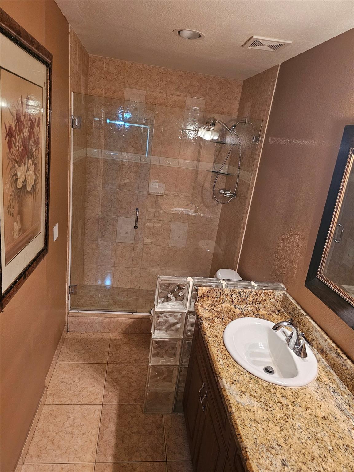 Stonebridge Gardens 4 - Residential Lease