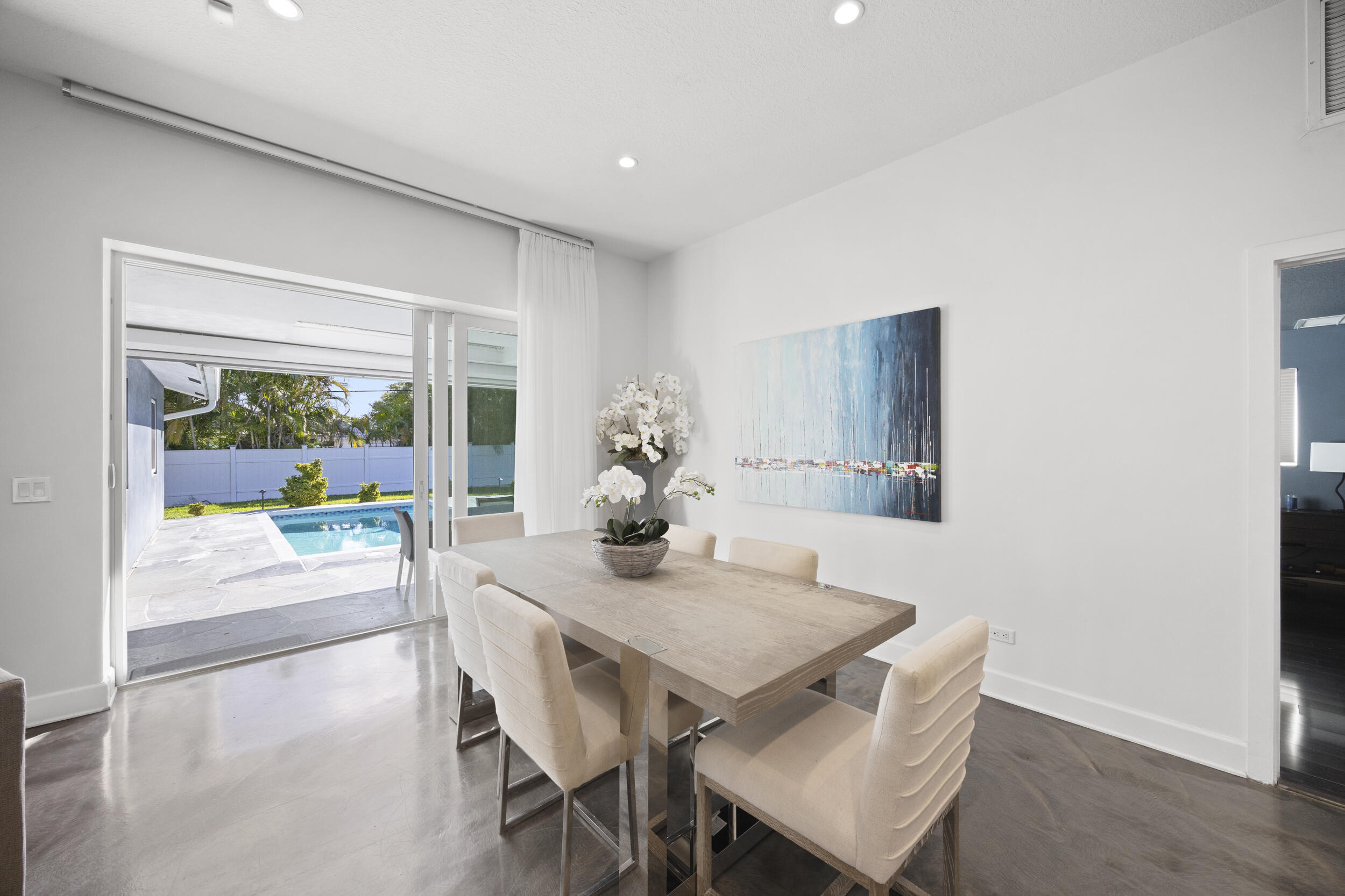 CONFERENCE RIDGE - Residential