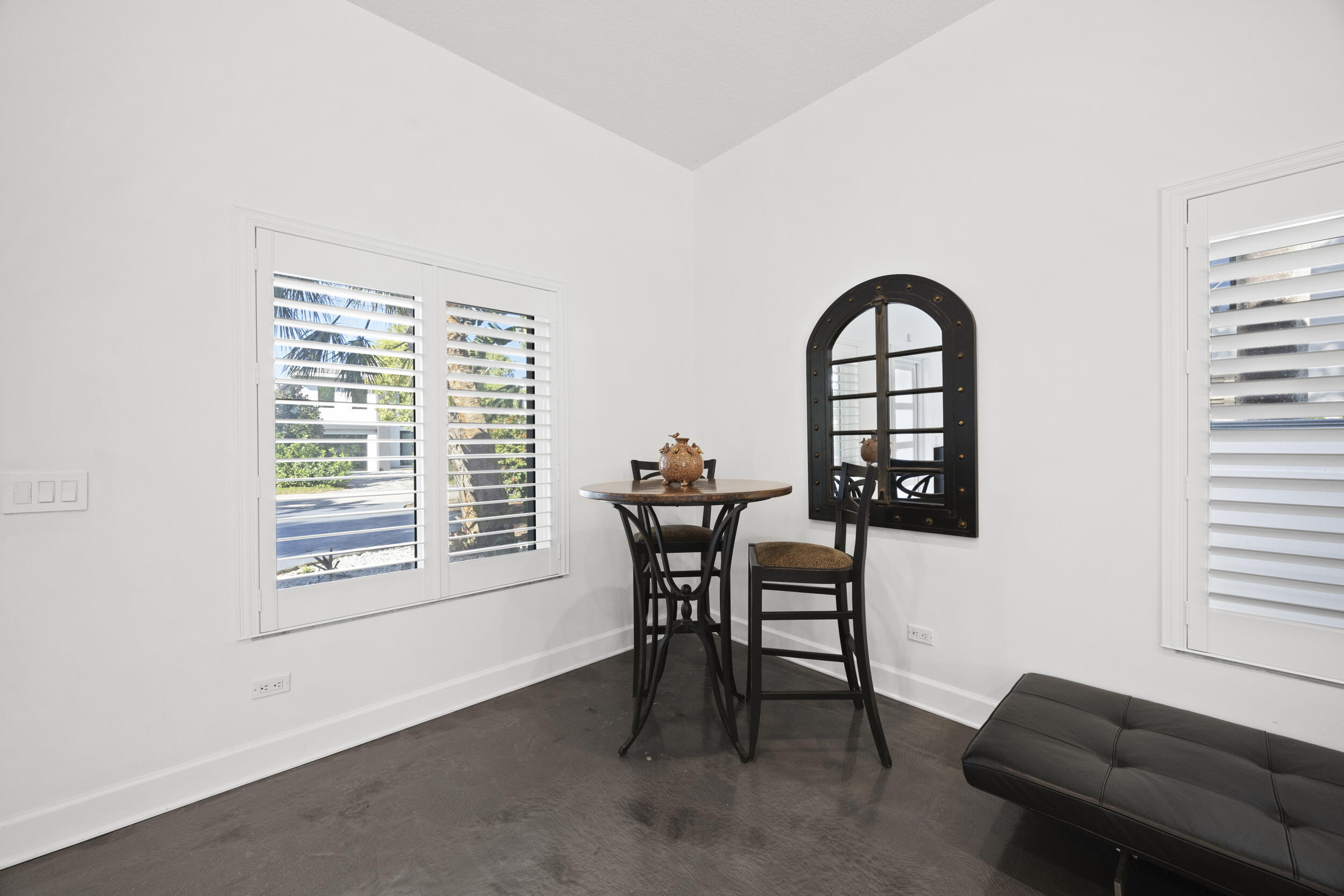 CONFERENCE RIDGE - Residential