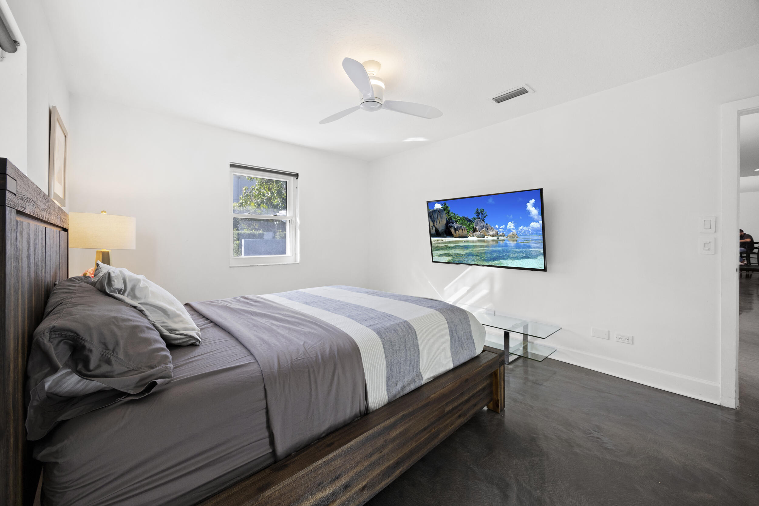 CONFERENCE RIDGE - Residential