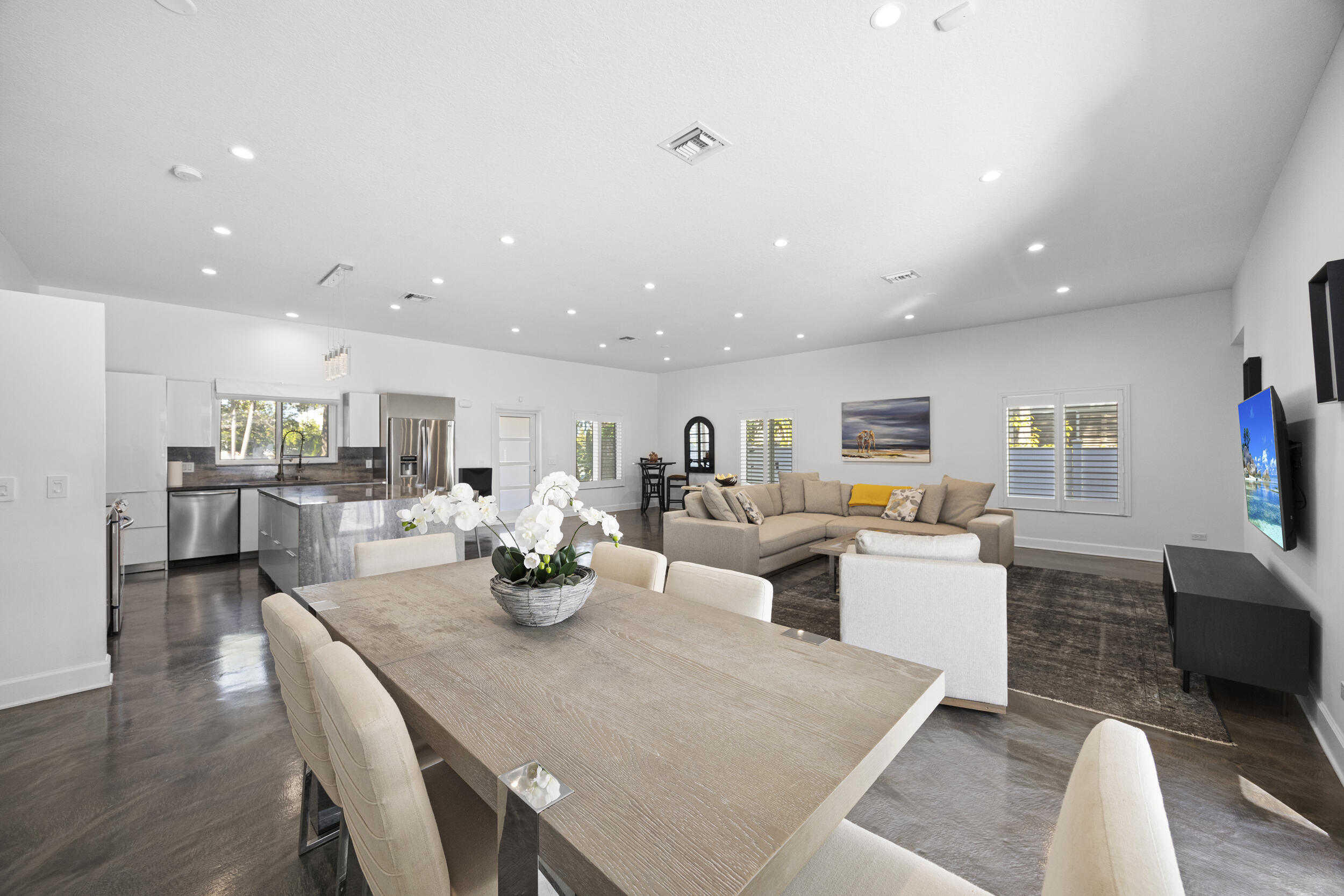 CONFERENCE RIDGE - Residential