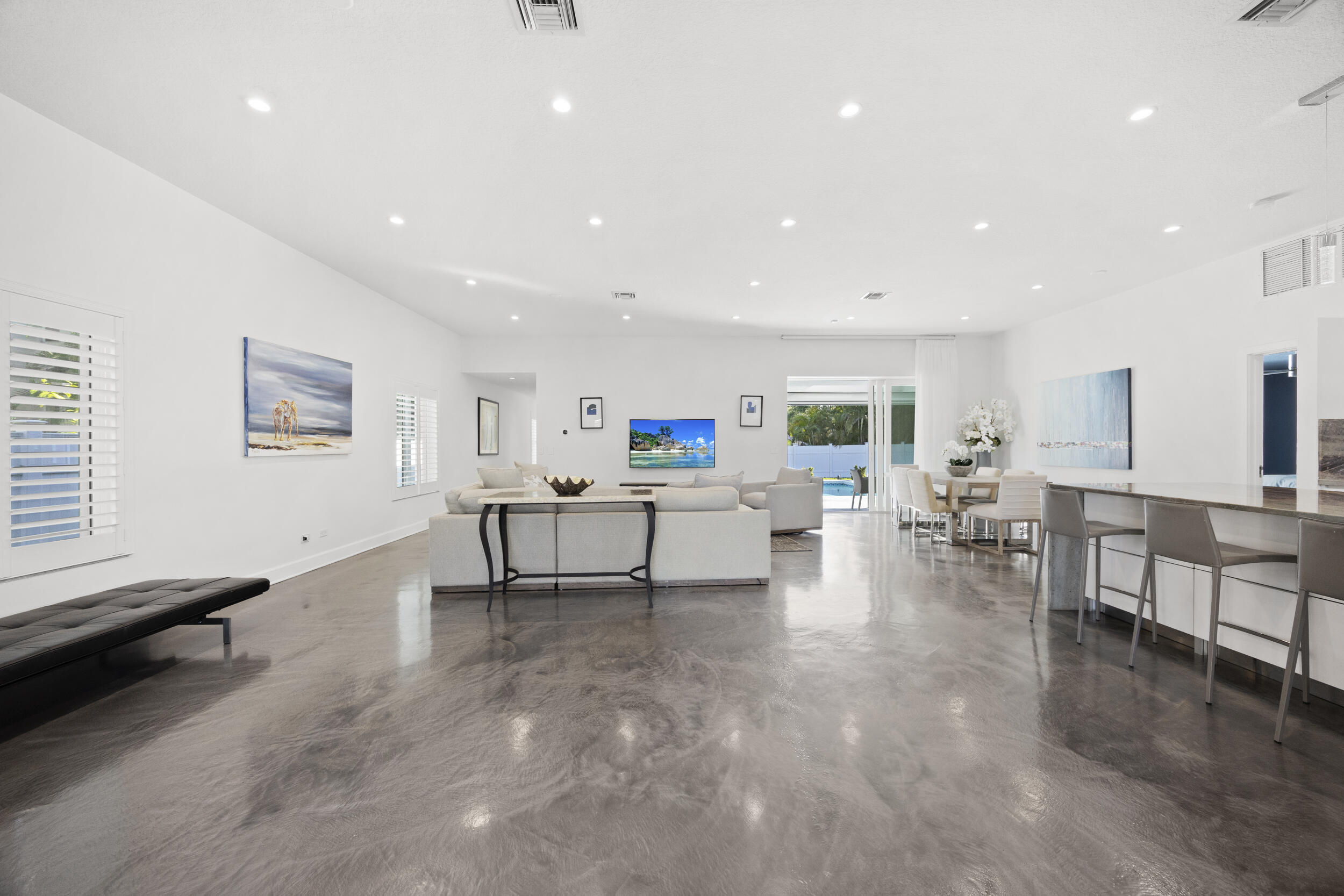 CONFERENCE RIDGE - Residential