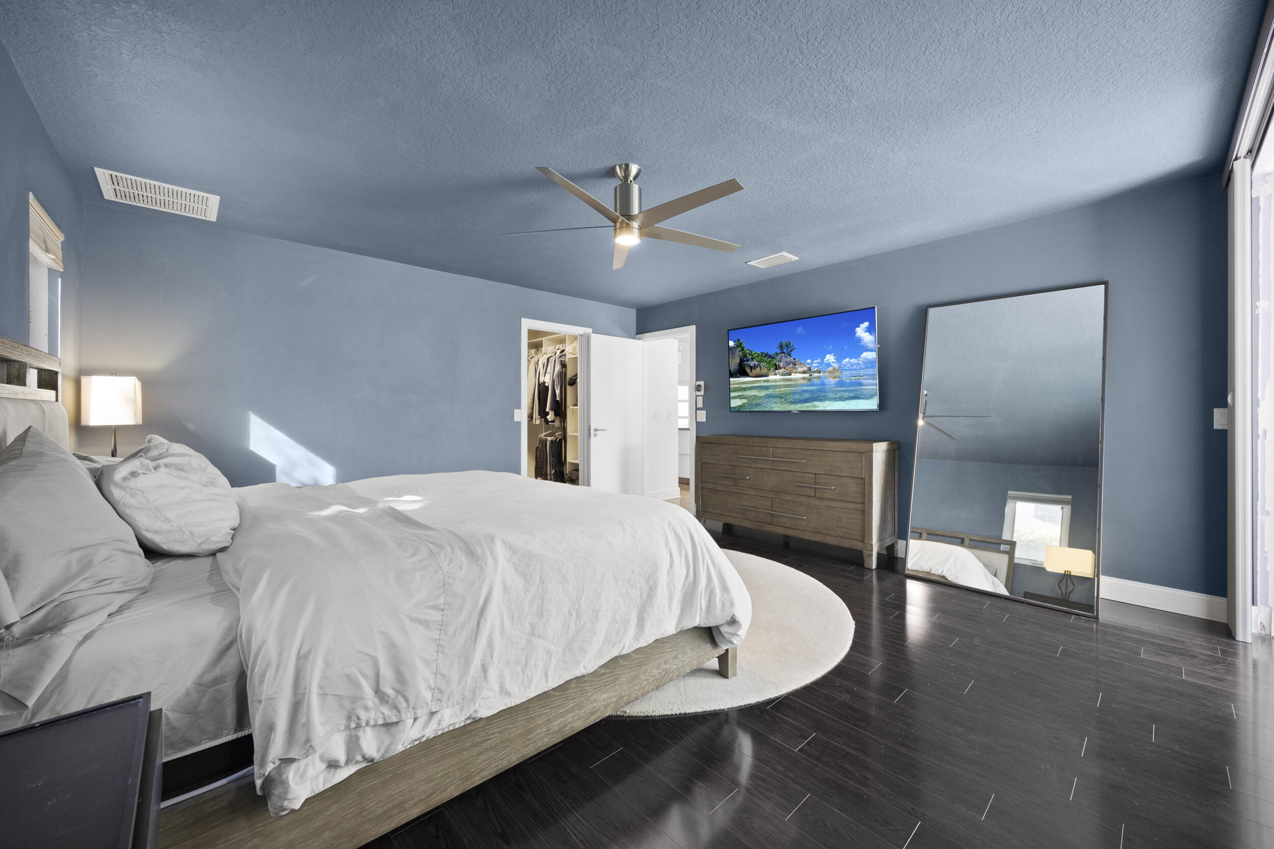 CONFERENCE RIDGE - Residential