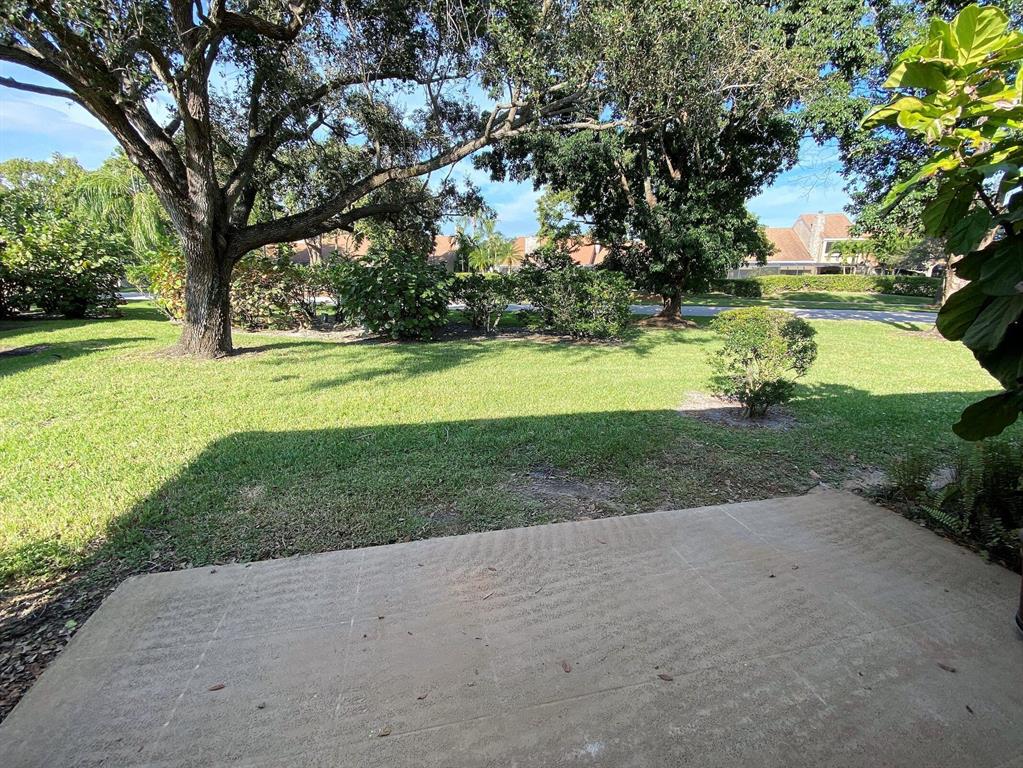 PGA CLUB COTTAGES - Residential Lease