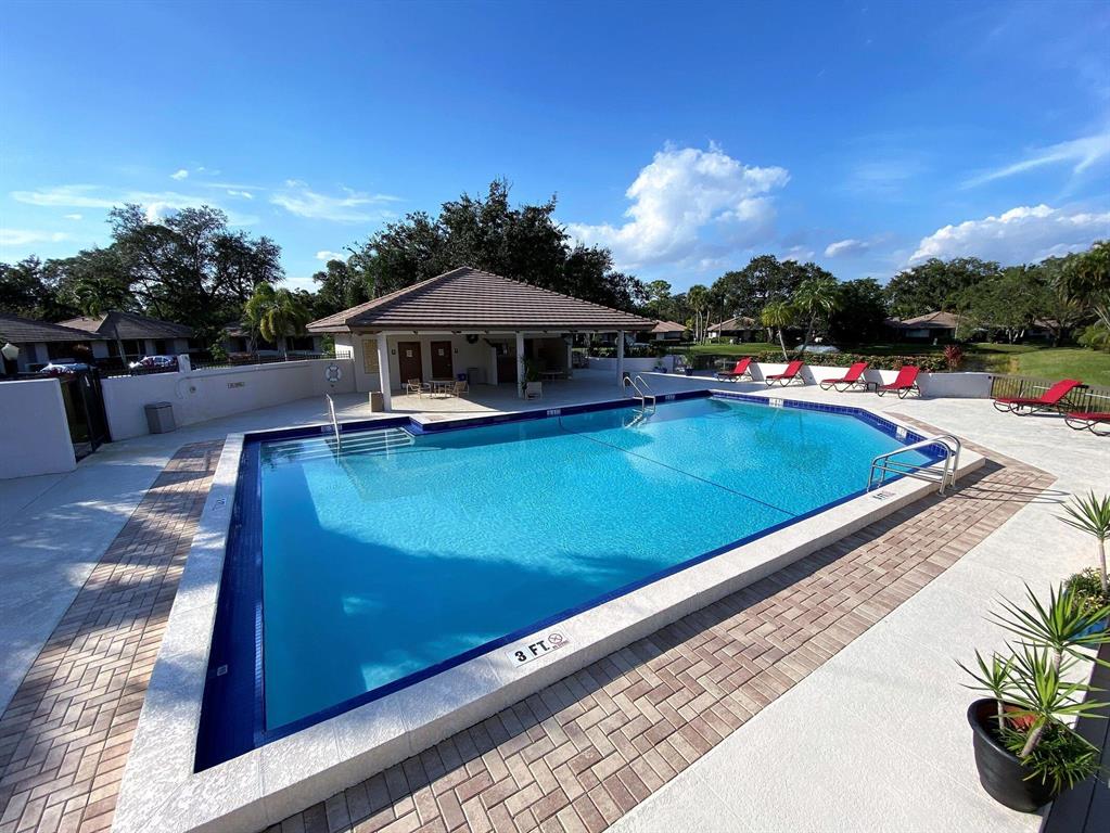 PGA CLUB COTTAGES - Residential Lease