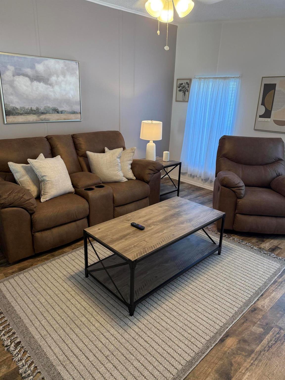 SPANISH LAKES 1 - Residential