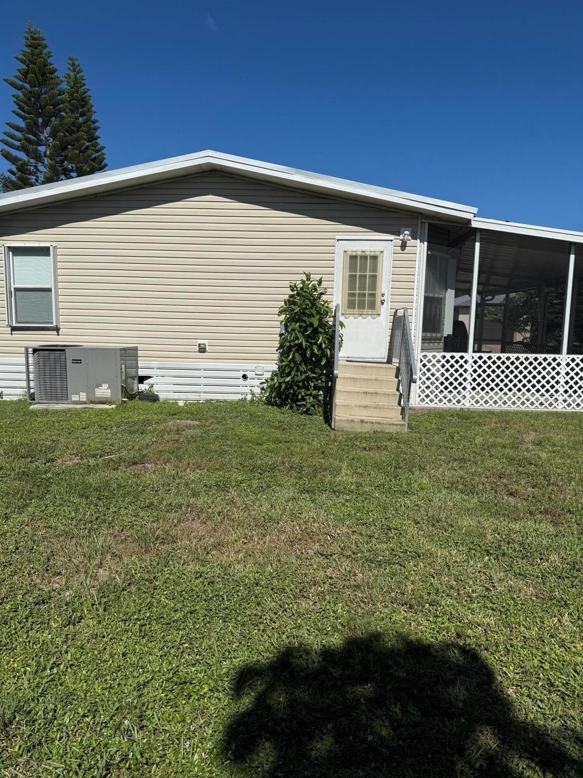 SPANISH LAKES 1 - Residential