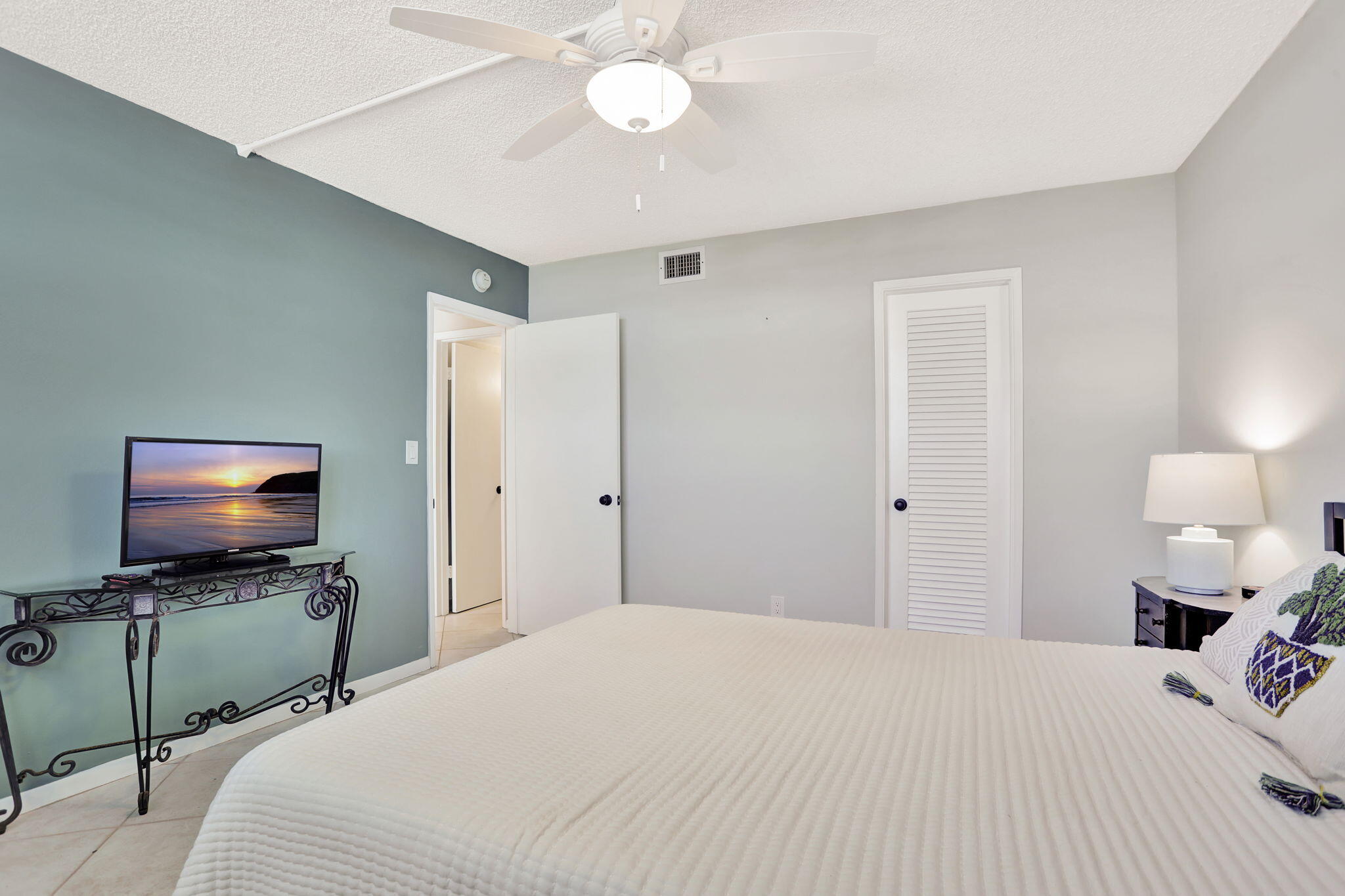 GARDEN-AIRE VILLAGE - Residential Lease