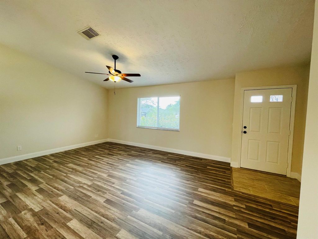 Photo of 667 SE Crescent Avenue #1, Port Saint Lucie, FL 34984 (MLS # R10970977)