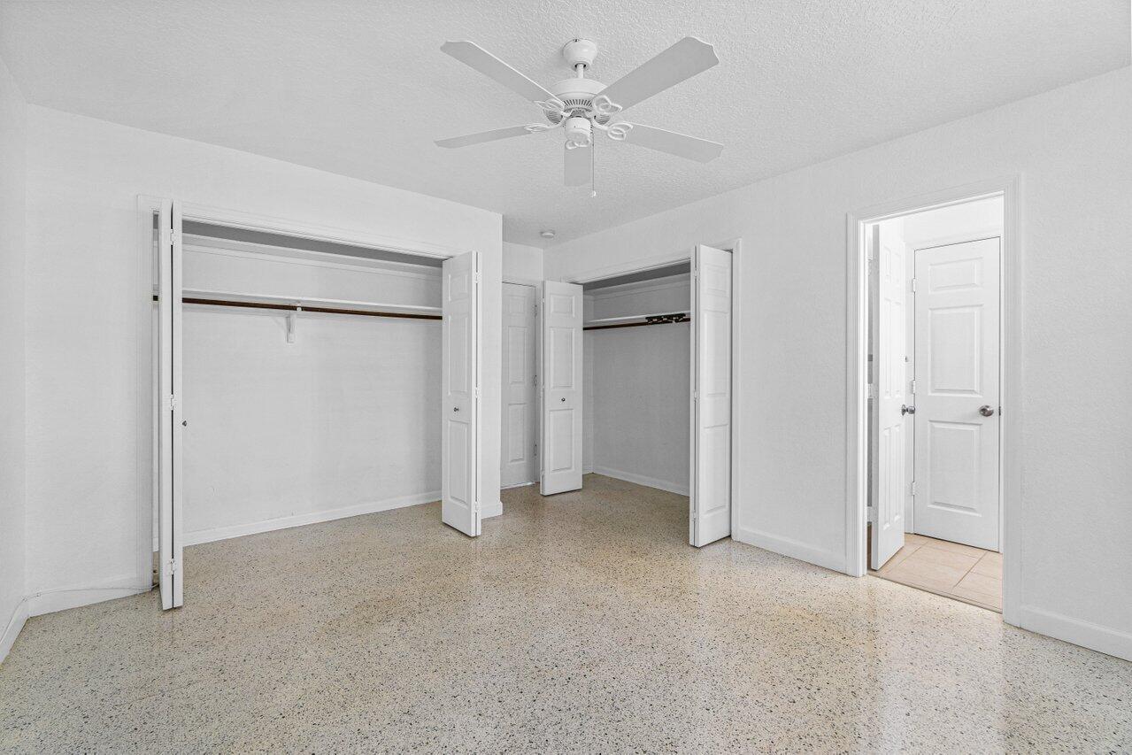 NORTH PALM BEACH VILLAGE - Residential Lease