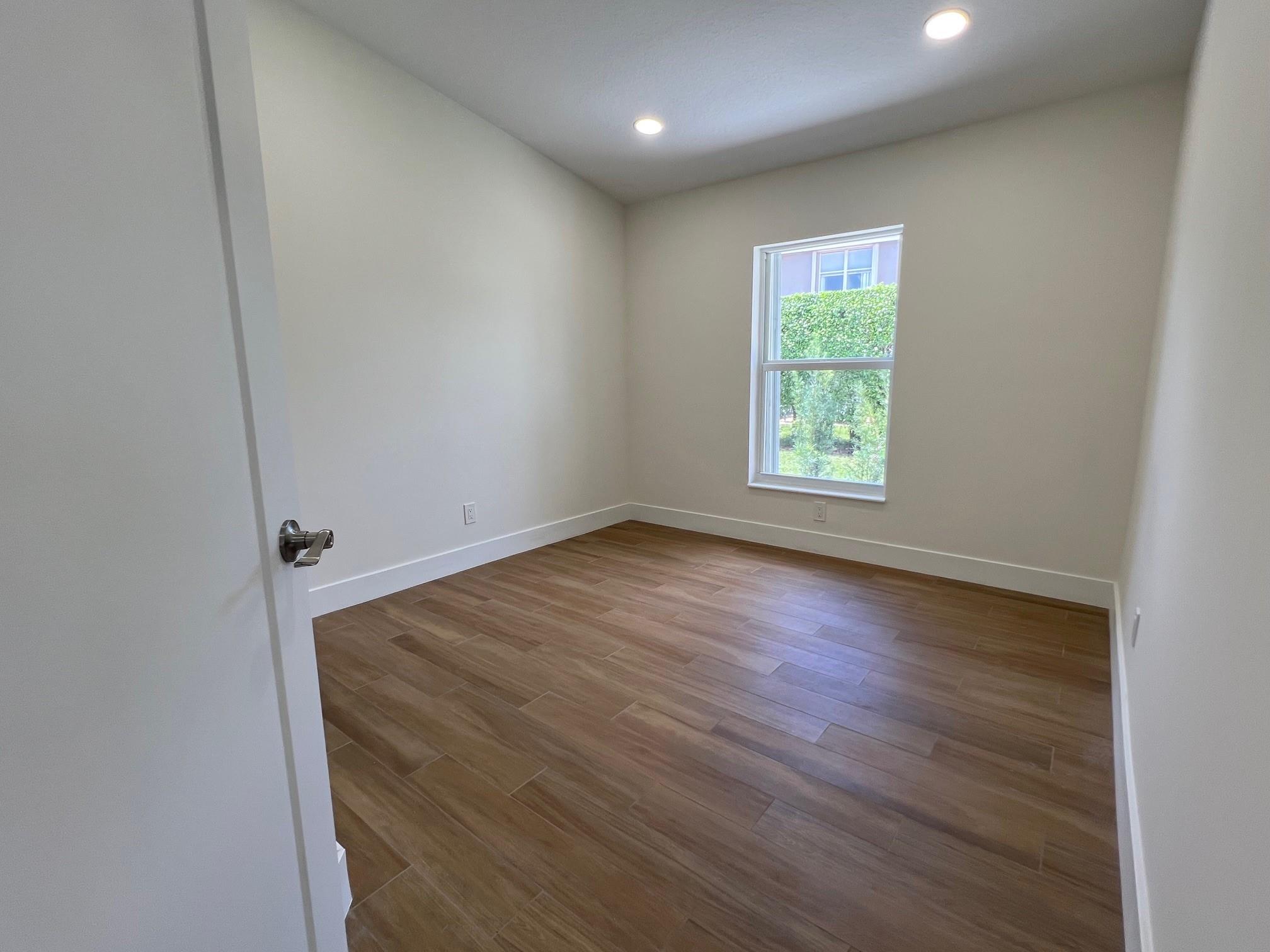 Addison Court - Residential