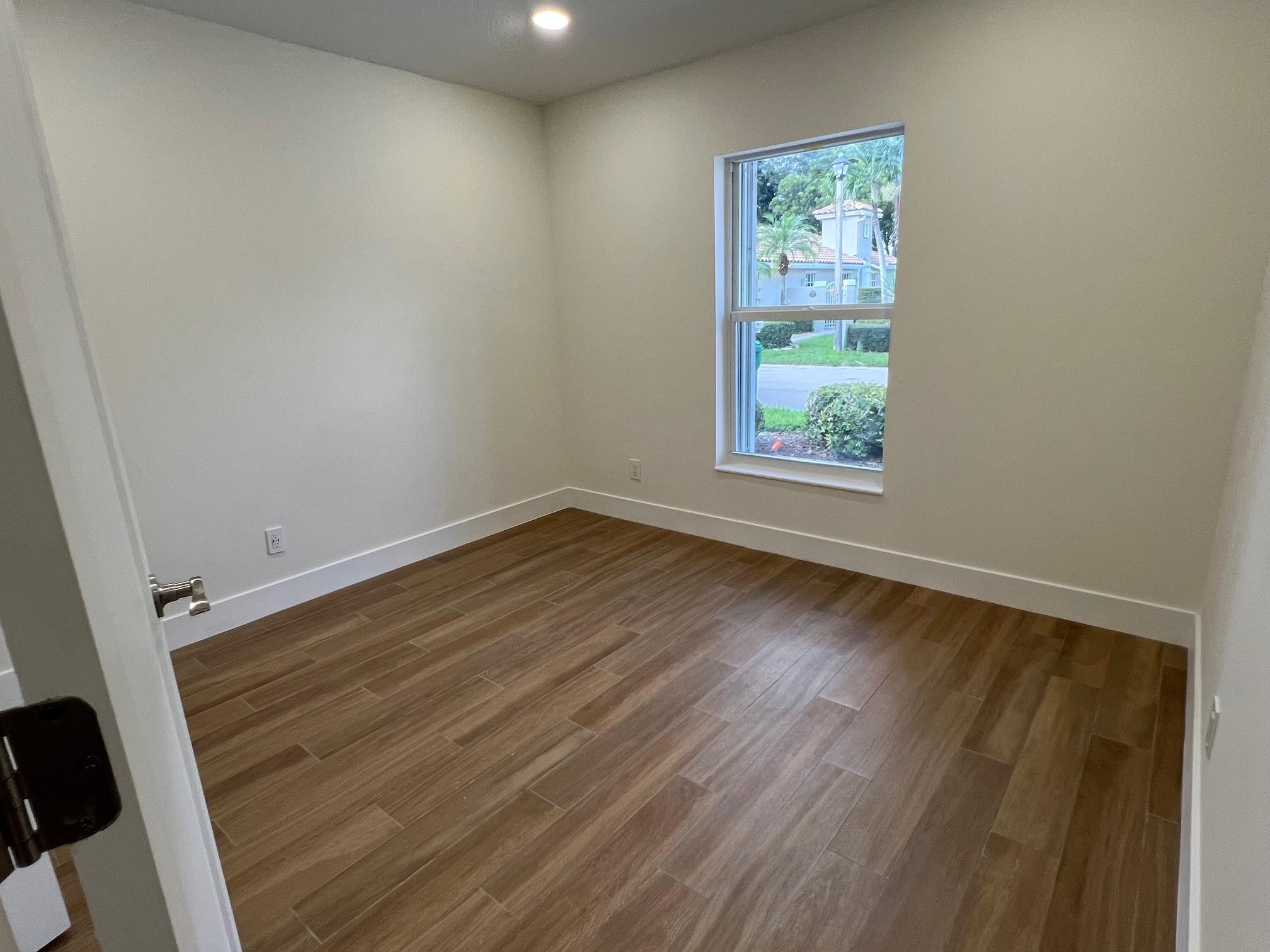 Addison Court - Residential
