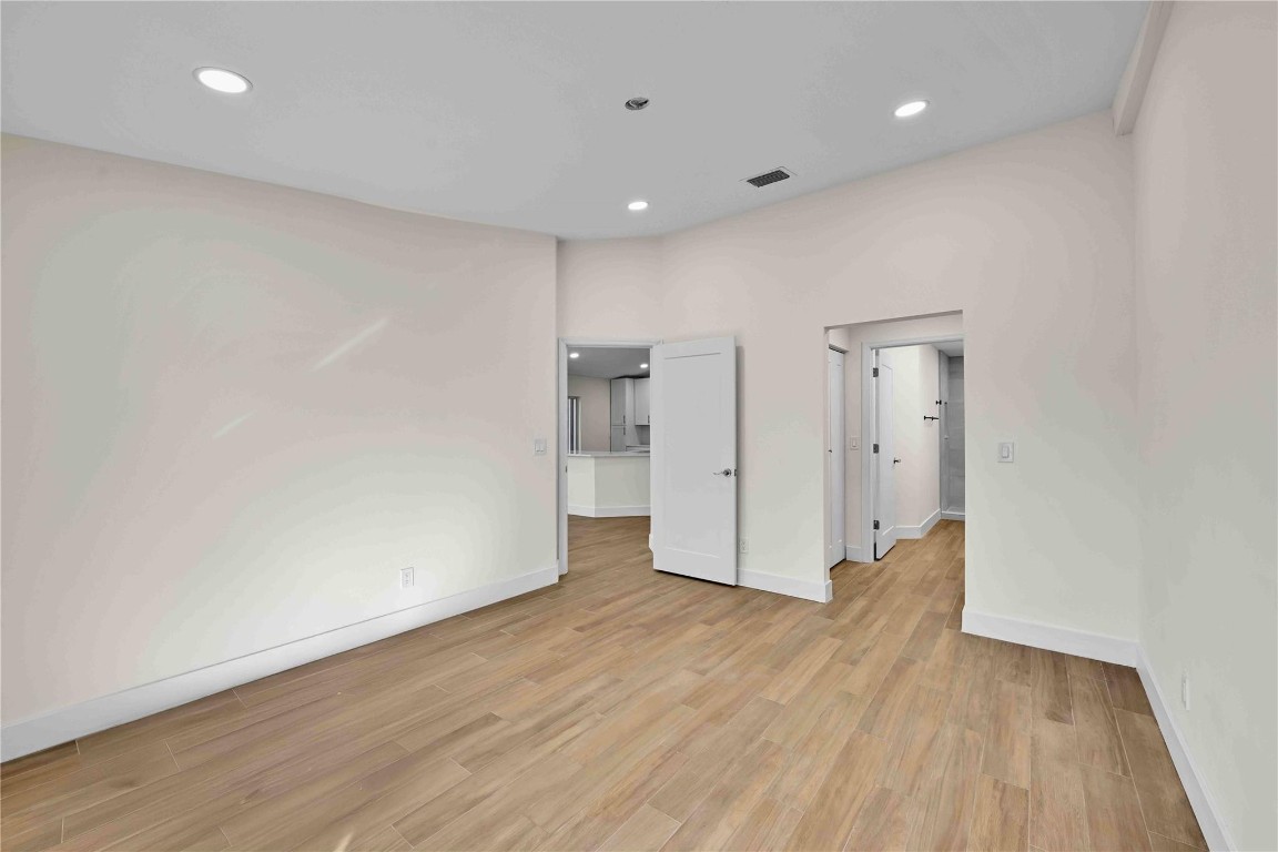 Addison Court - Residential