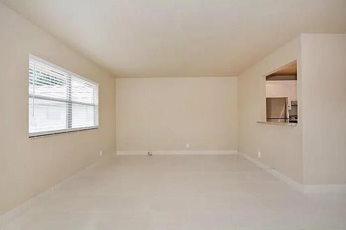 KINGS POINT MONACO CONDOS - Residential Lease