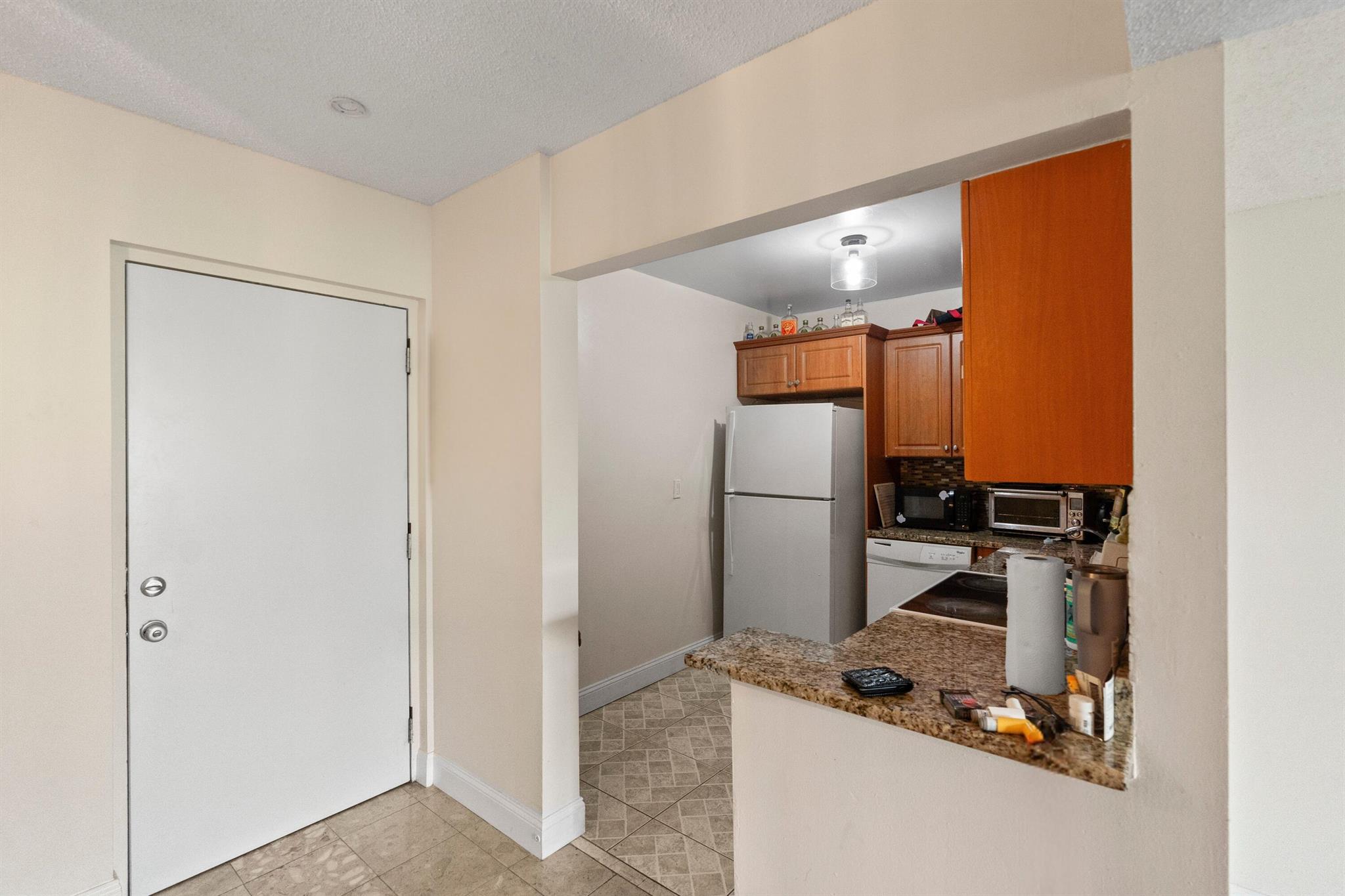 490 NW 20th Street 3160