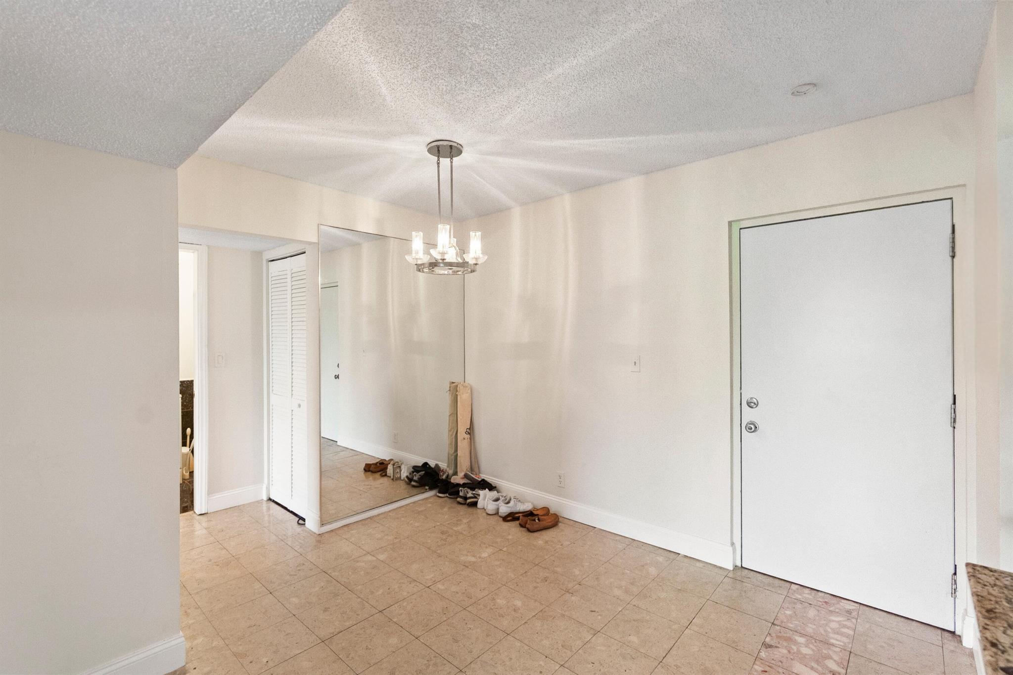 490 NW 20th Street 3160