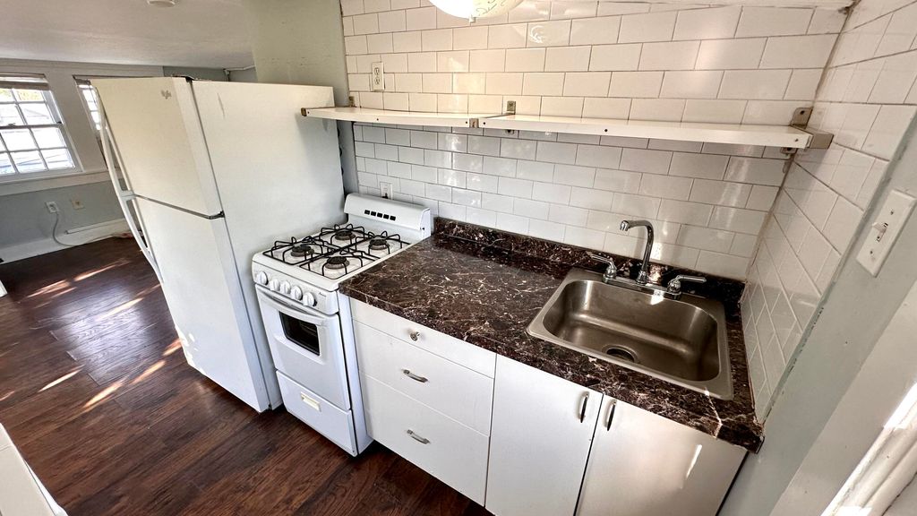 Photo of 713 N Federal Highway #4, Lake Worth Beach, FL 33460 (MLS # R10989529)