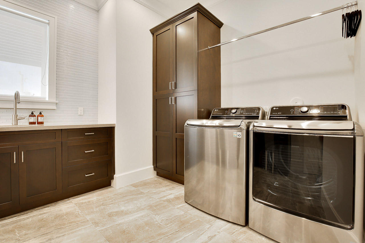 Paradise Port - Residential