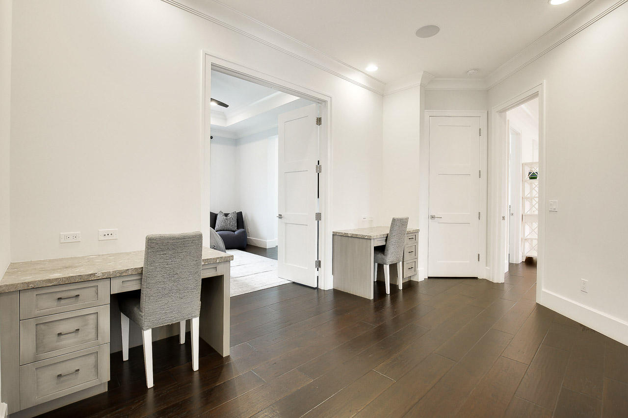 Paradise Port - Residential