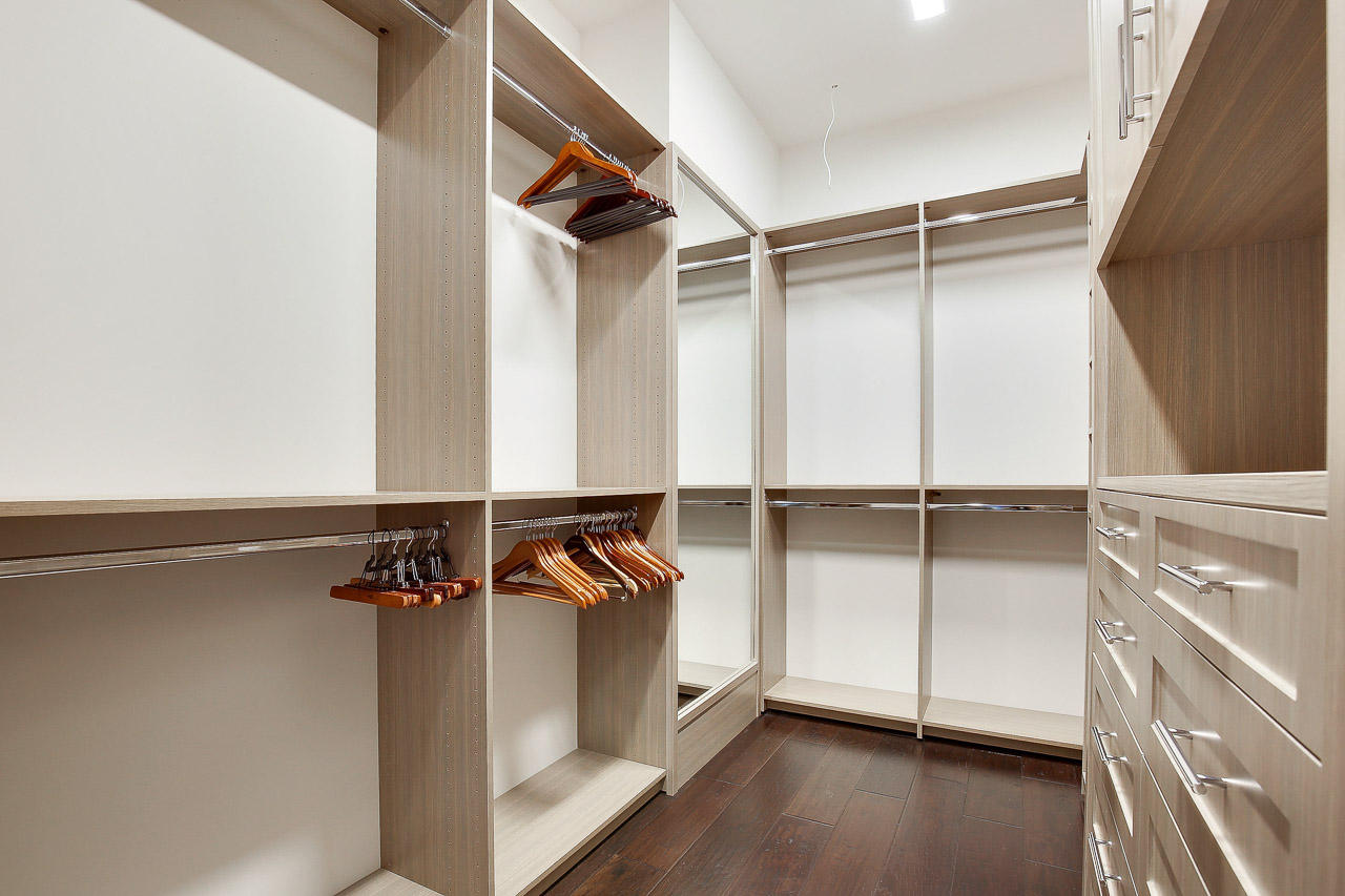 Paradise Port - Residential