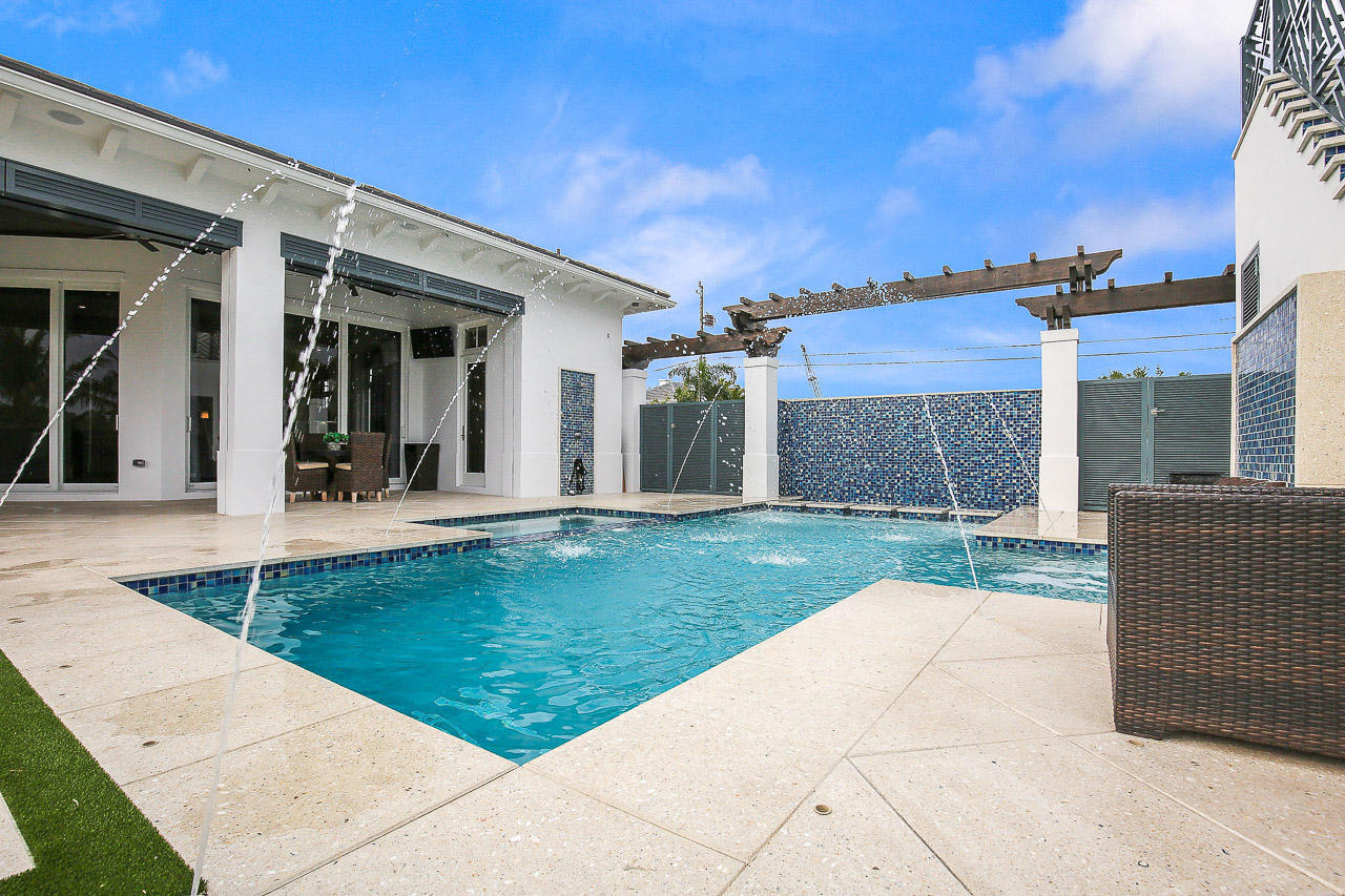 Paradise Port - Residential