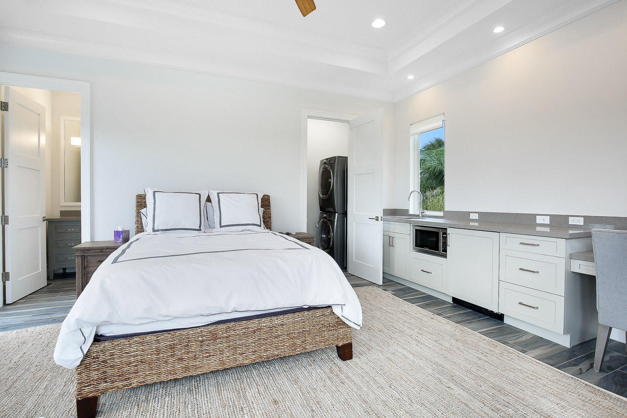 Paradise Port - Residential