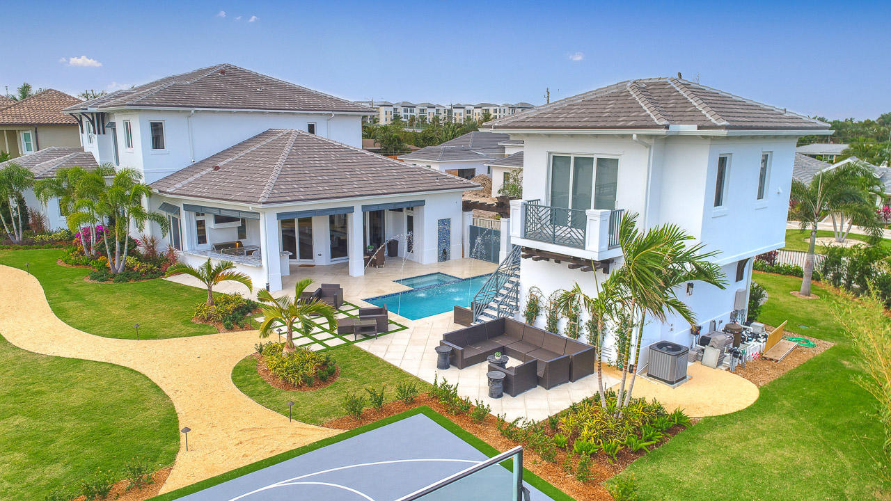 Paradise Port - Residential