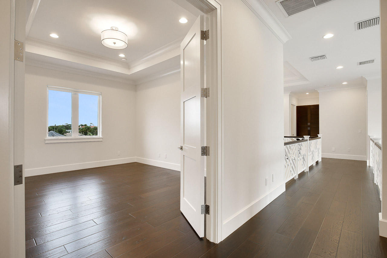 Paradise Port - Residential