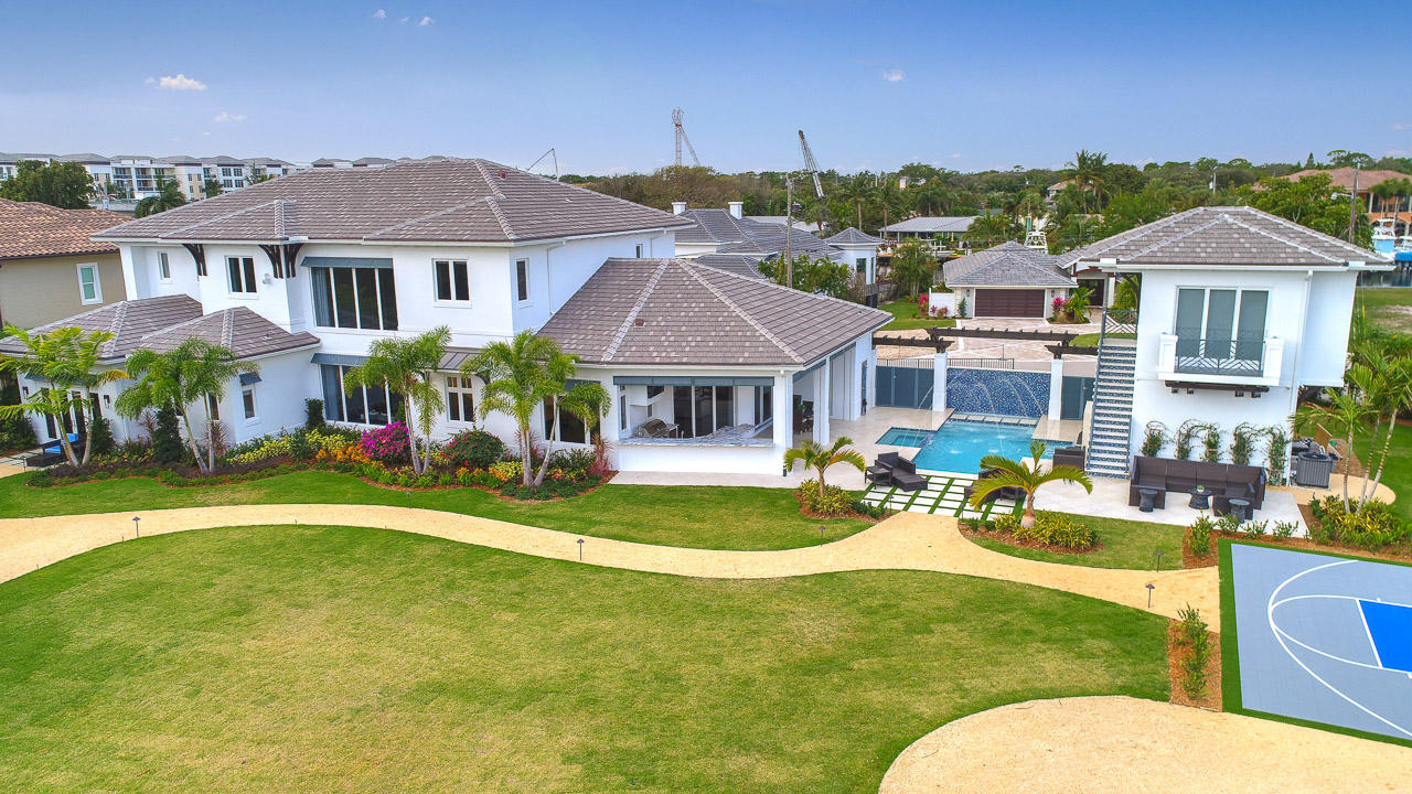 Paradise Port - Residential