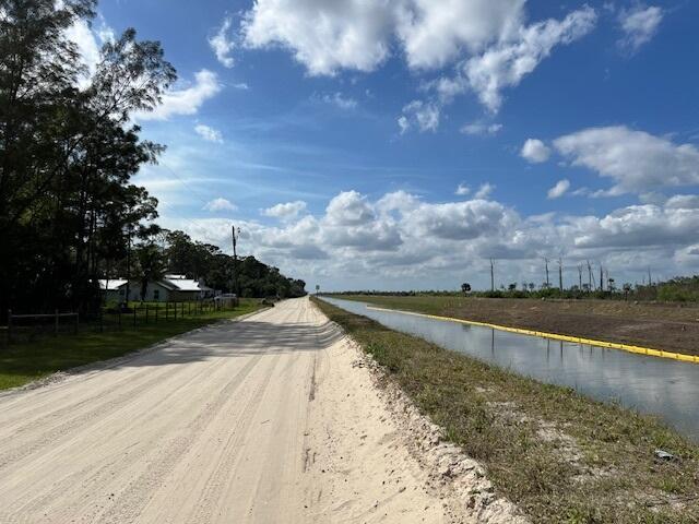 Loxahatchee - Land