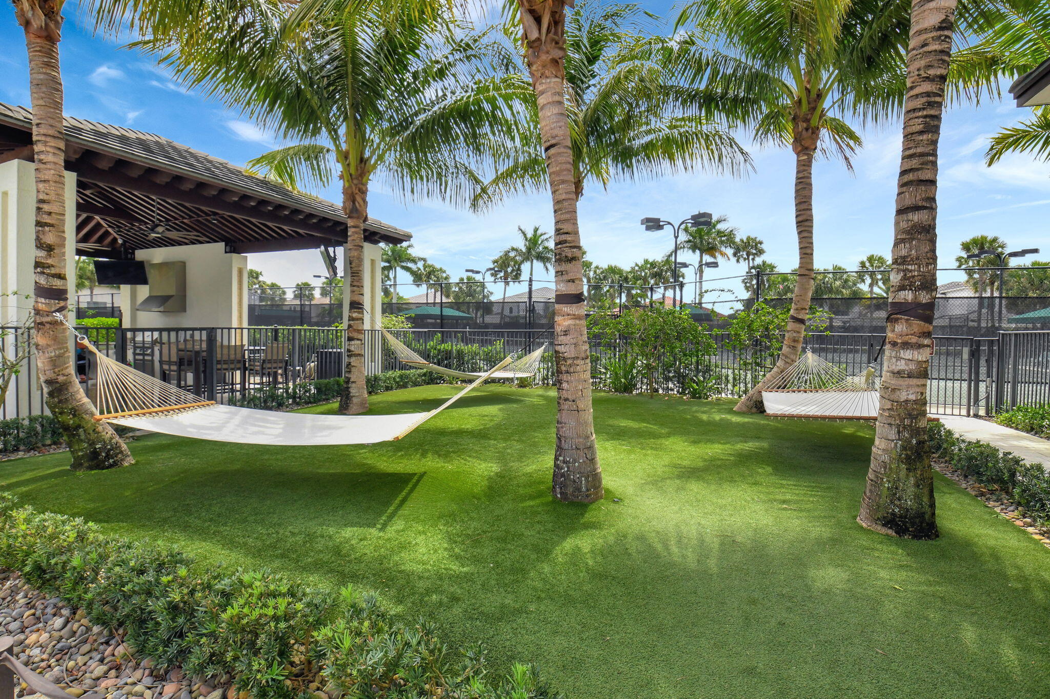ROYAL PALM POLO - Residential