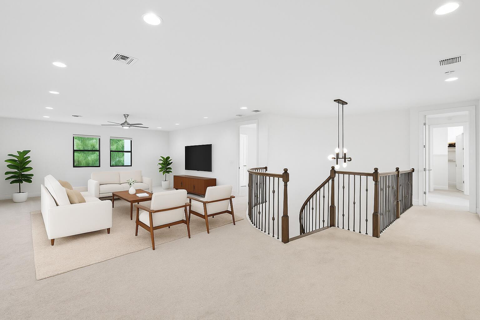 ROYAL PALM POLO - Residential