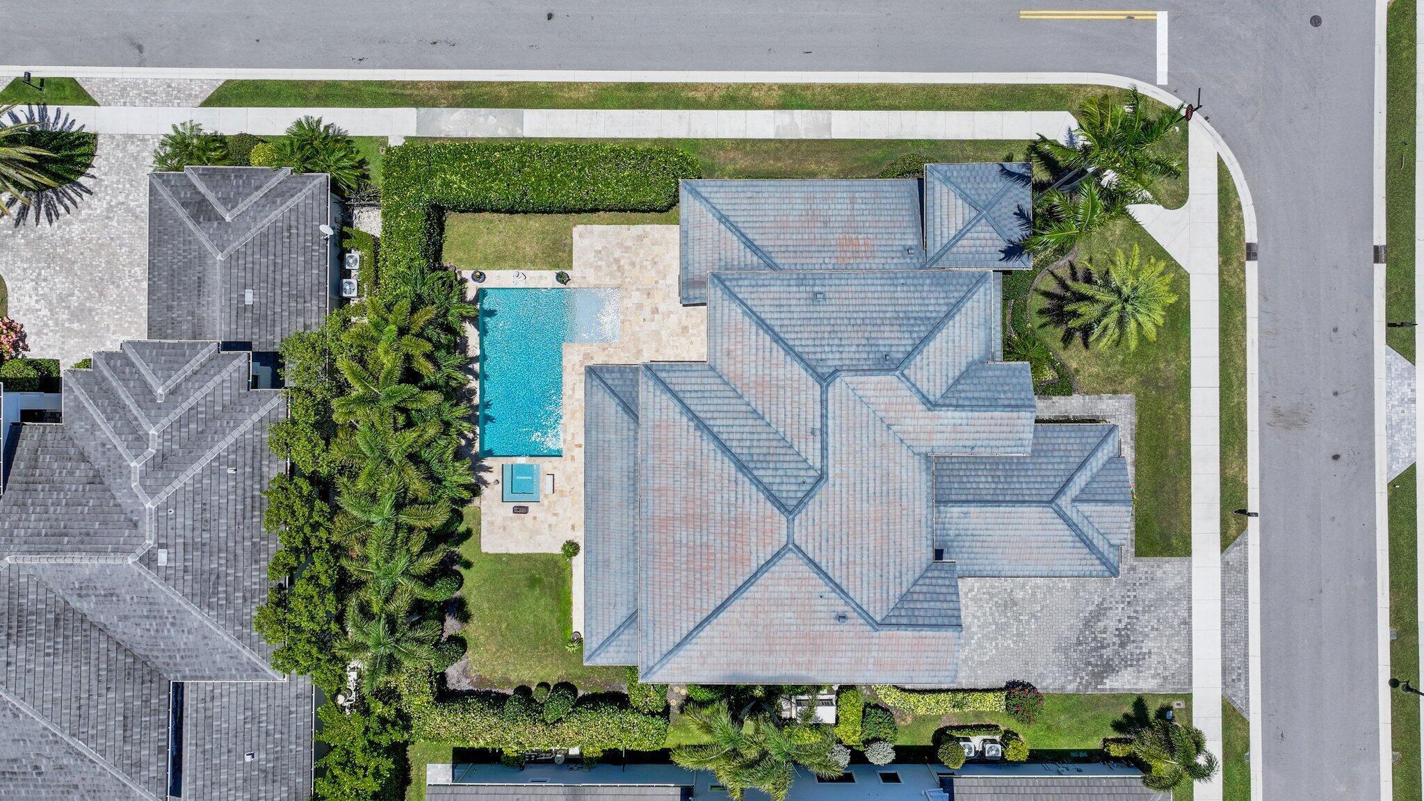 ROYAL PALM POLO - Residential