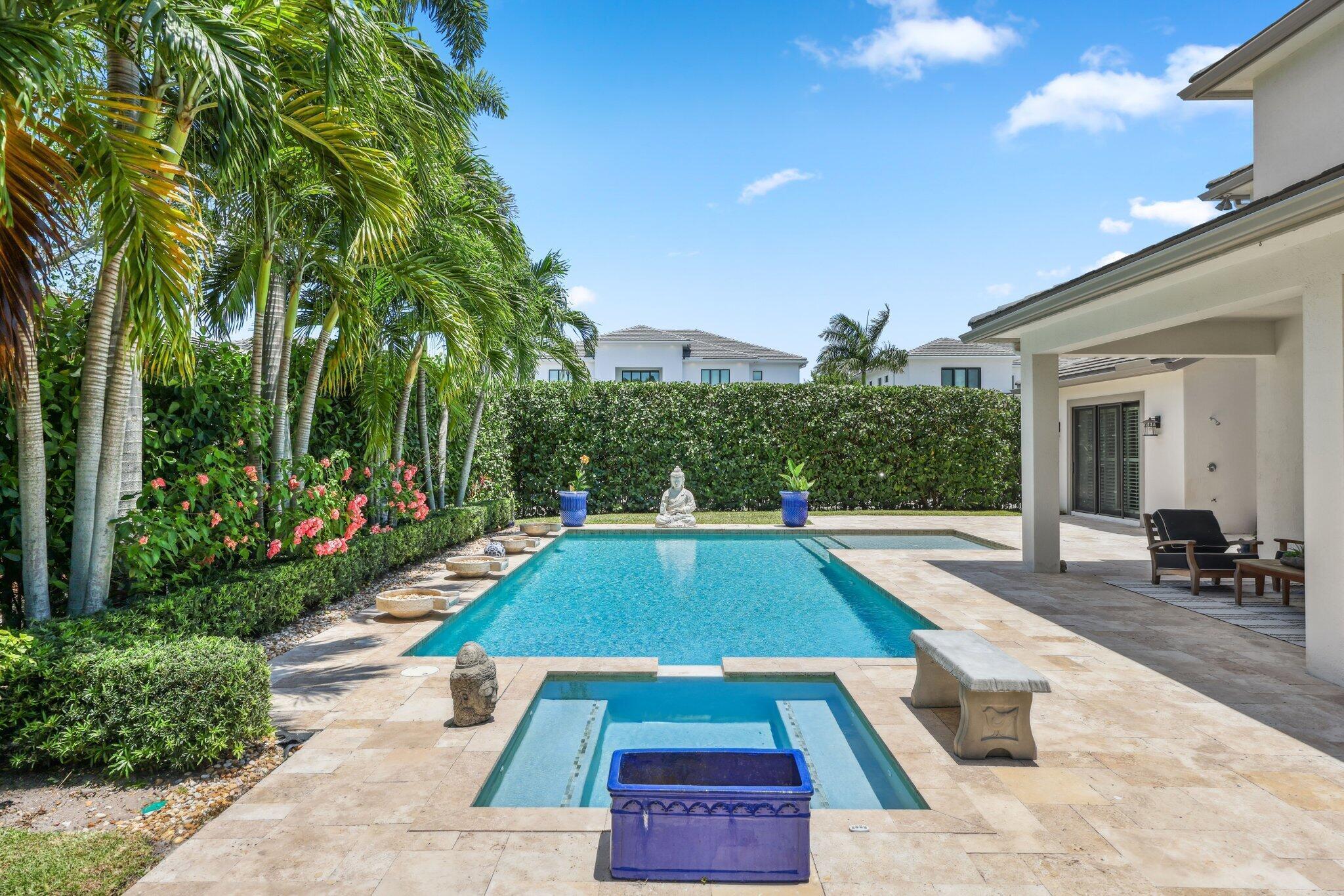 ROYAL PALM POLO - Residential