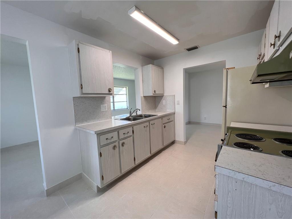 Palm Beach Leisureville S - Residential