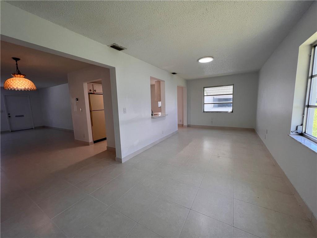 Palm Beach Leisureville S - Residential