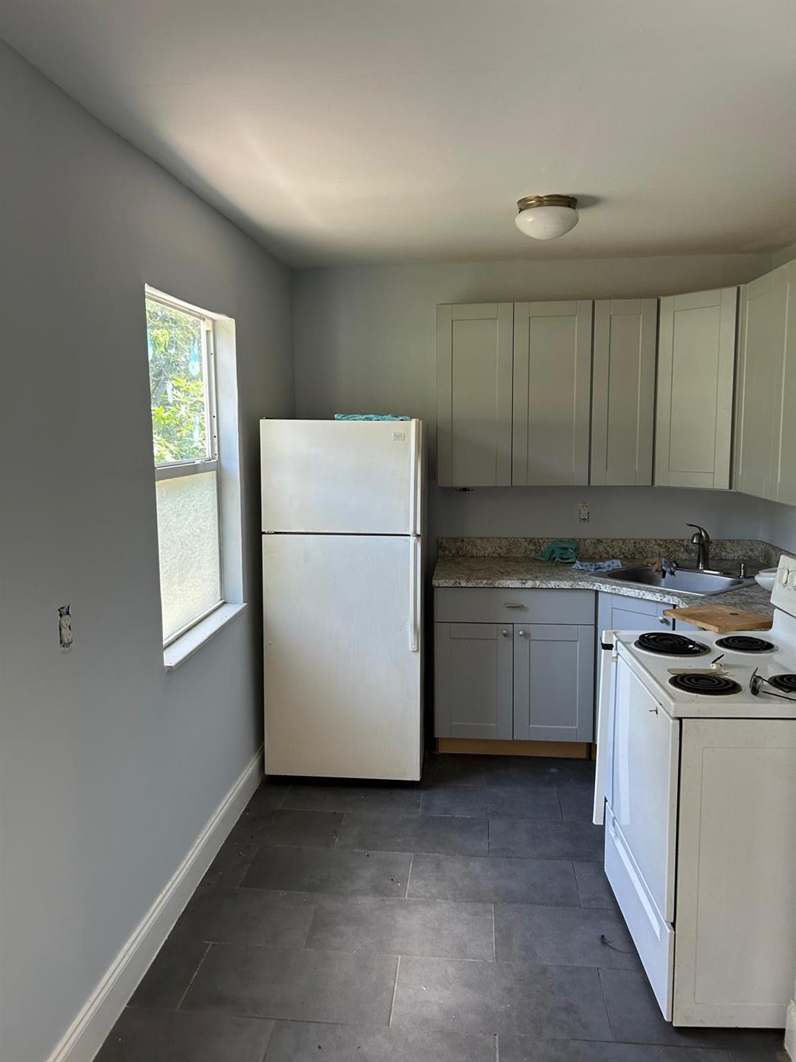 Hollywood Little Ranches - Residential Income