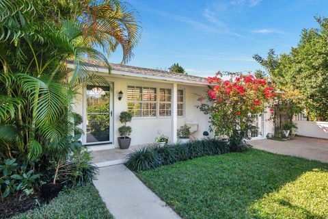 A home in Lake Worth Beach