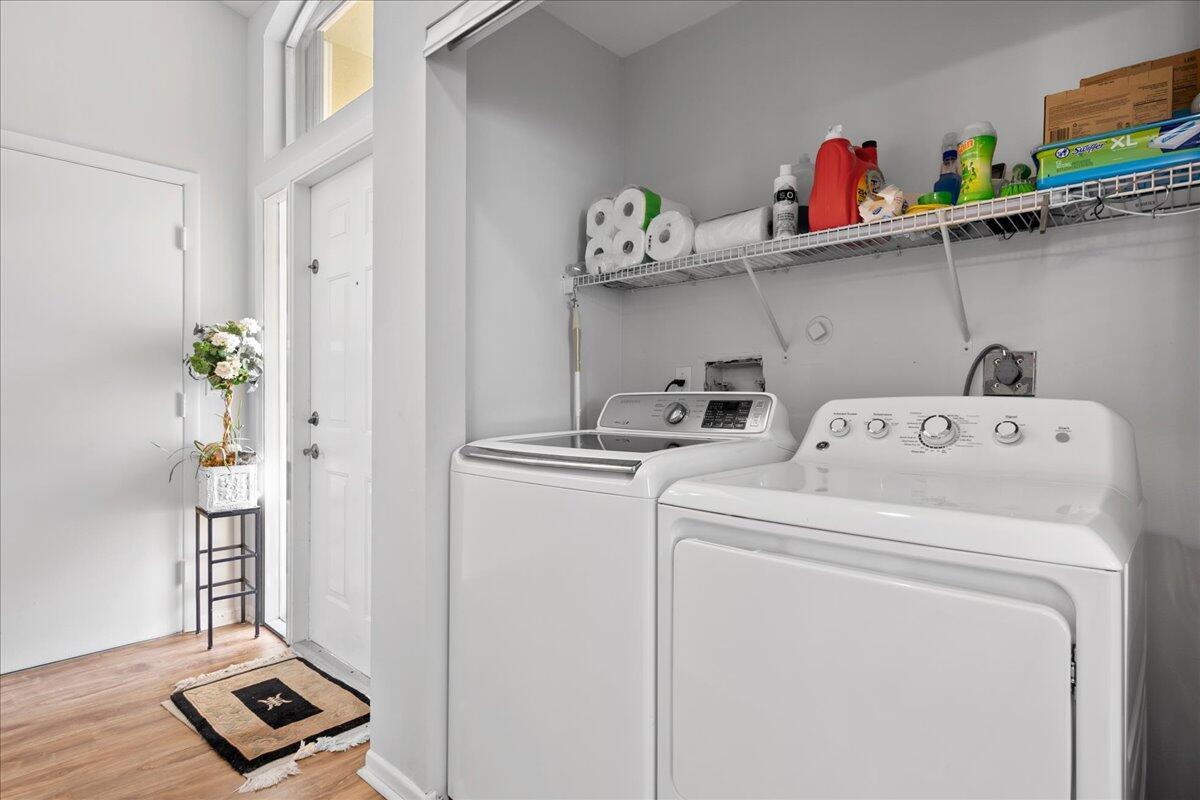 SIENA OAKS - Residential Lease