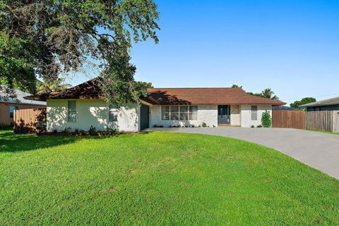 A home in Port St Lucie