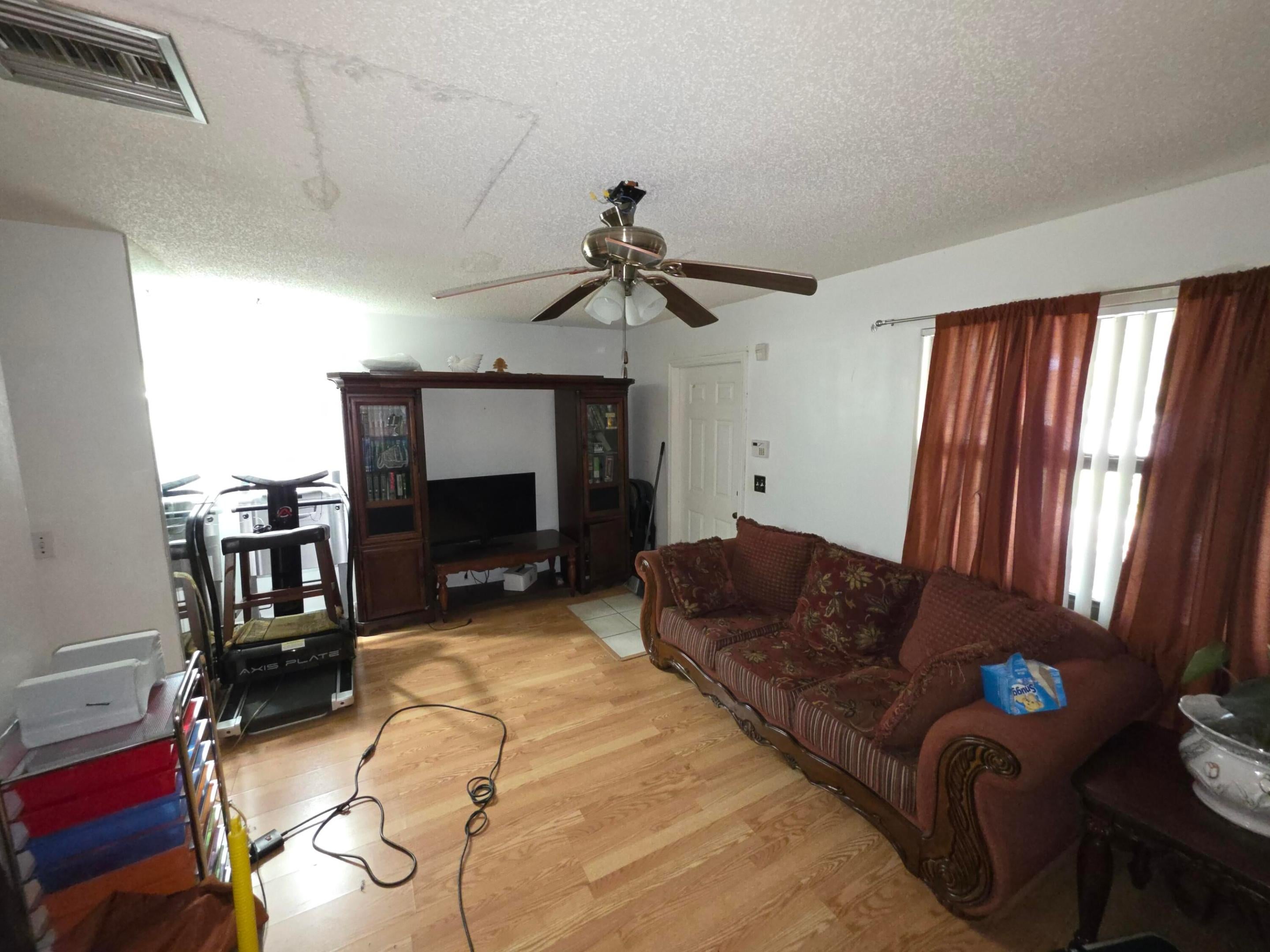 4917 Freedom Circle, Lake Worth FL 33461