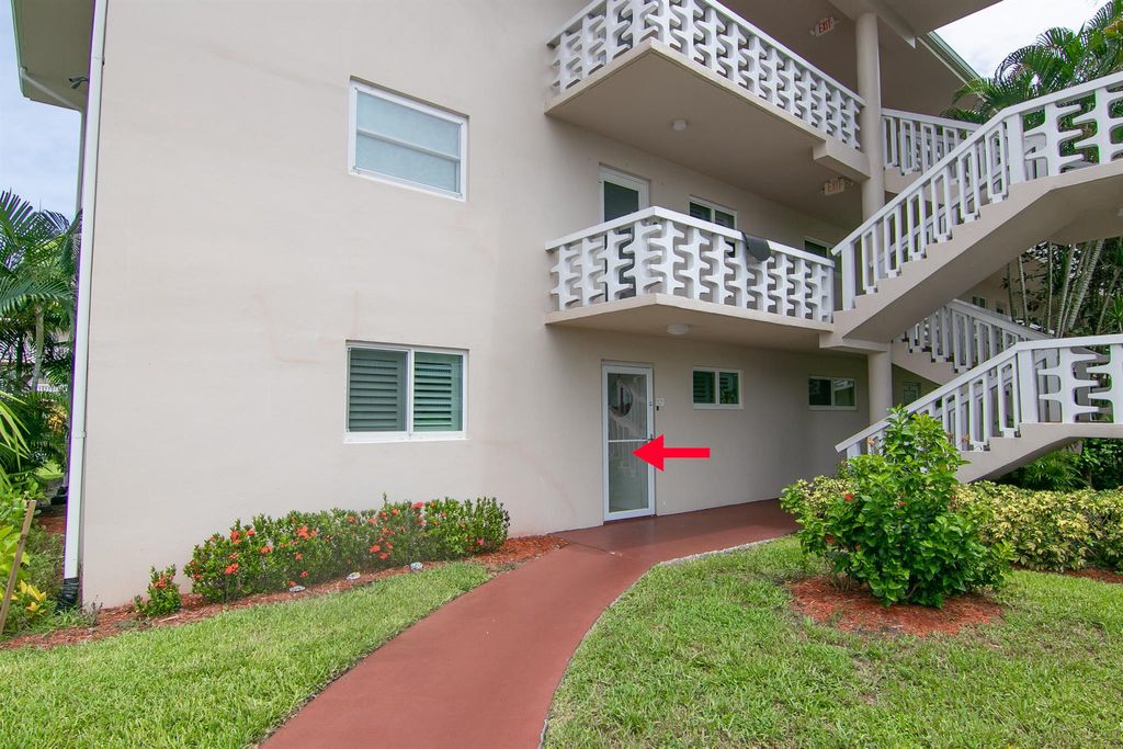 Photo of 2812 S Garden Drive #101, Lake Worth, FL 33461 (MLS # R11004327)