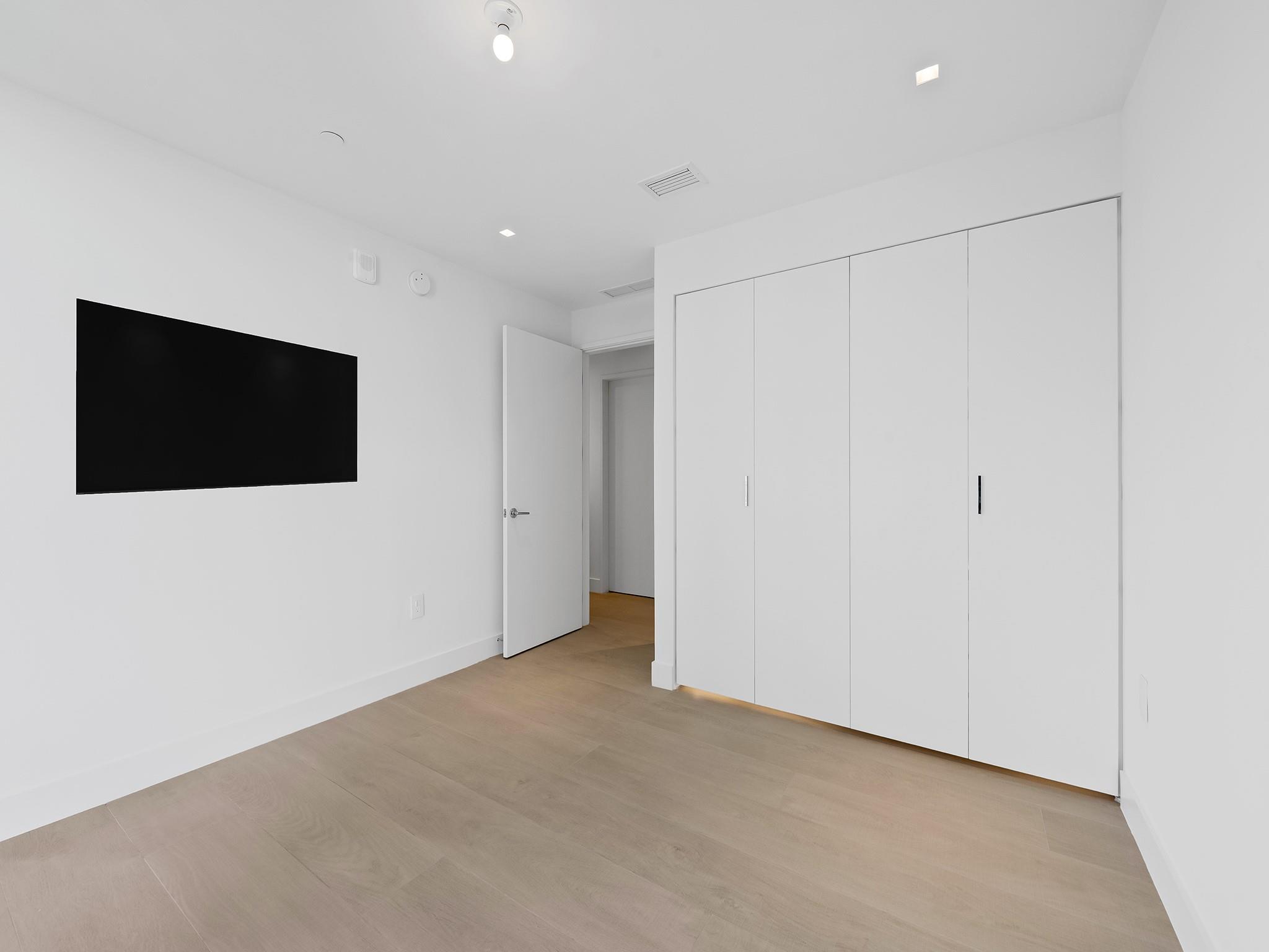 ARIA RESERVE SOUTH - Residential Lease