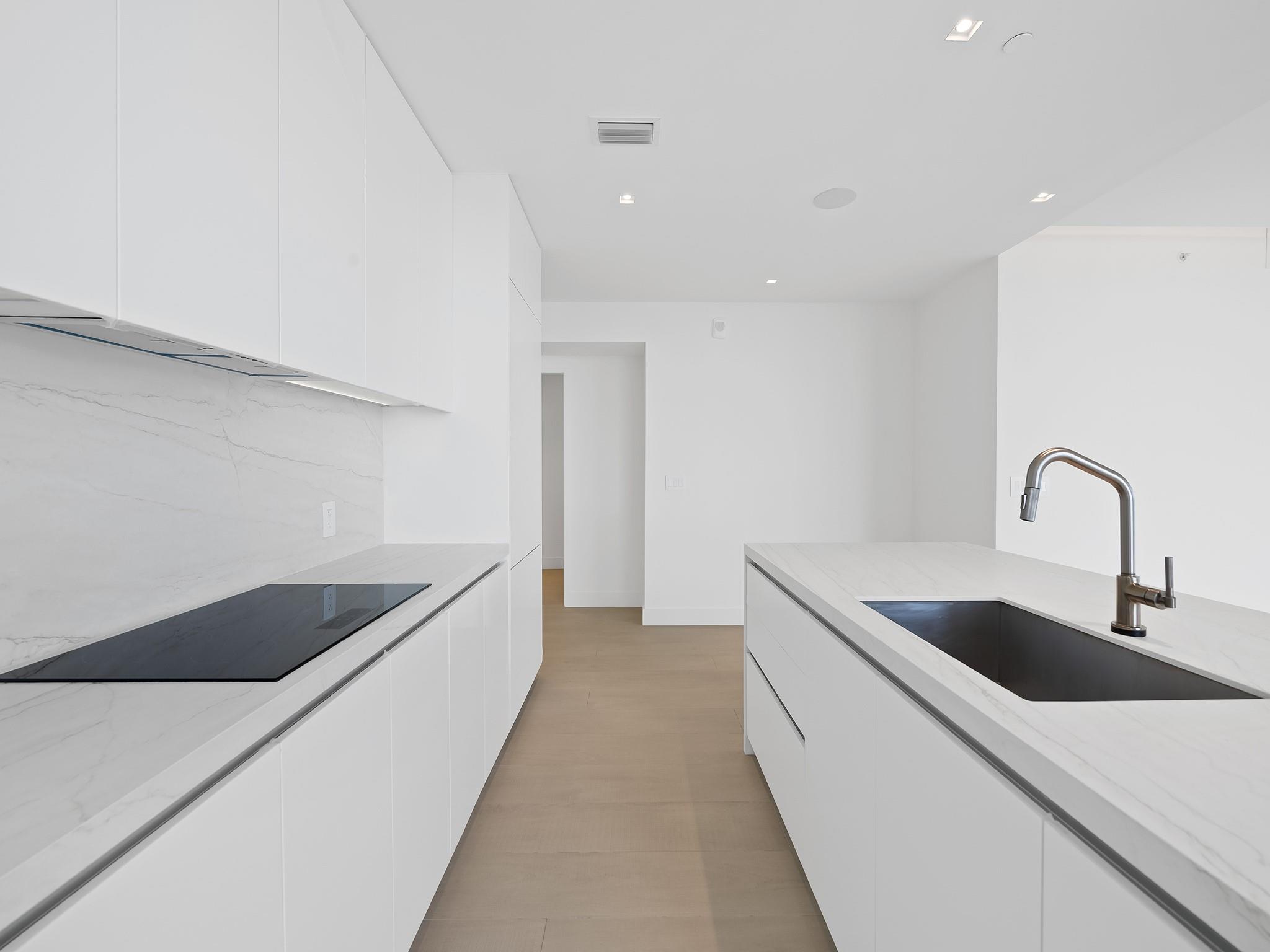 ARIA RESERVE SOUTH - Residential Lease