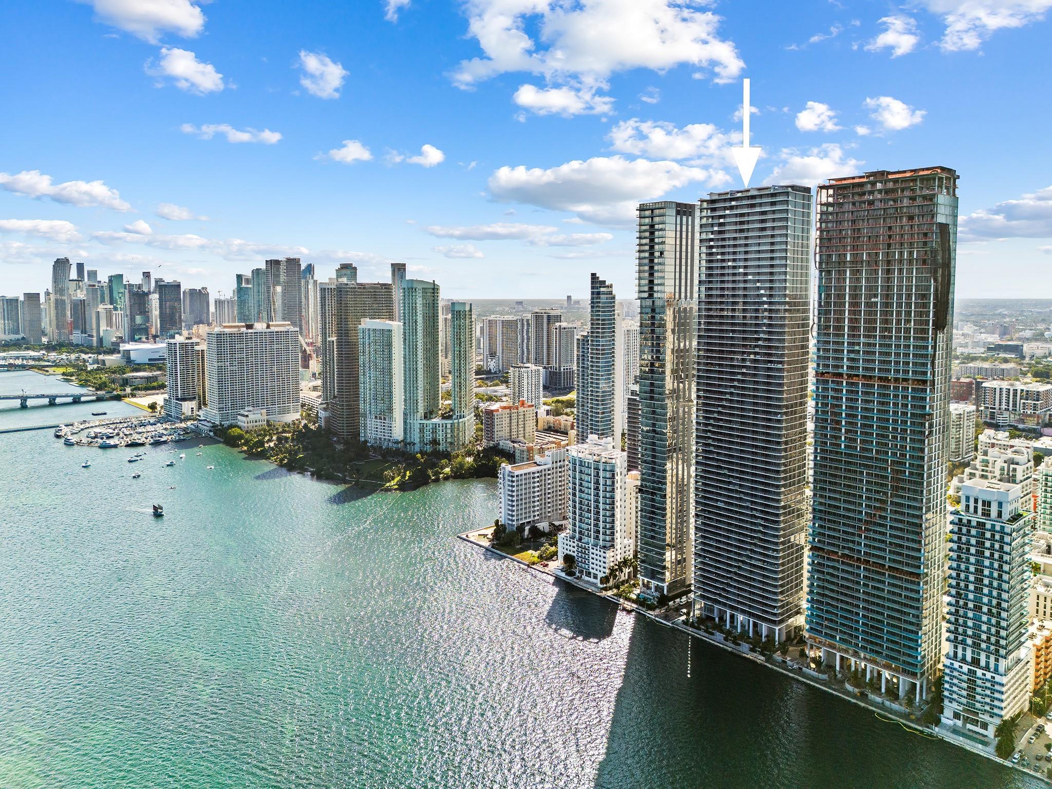 ARIA RESERVE SOUTH - Residential Lease