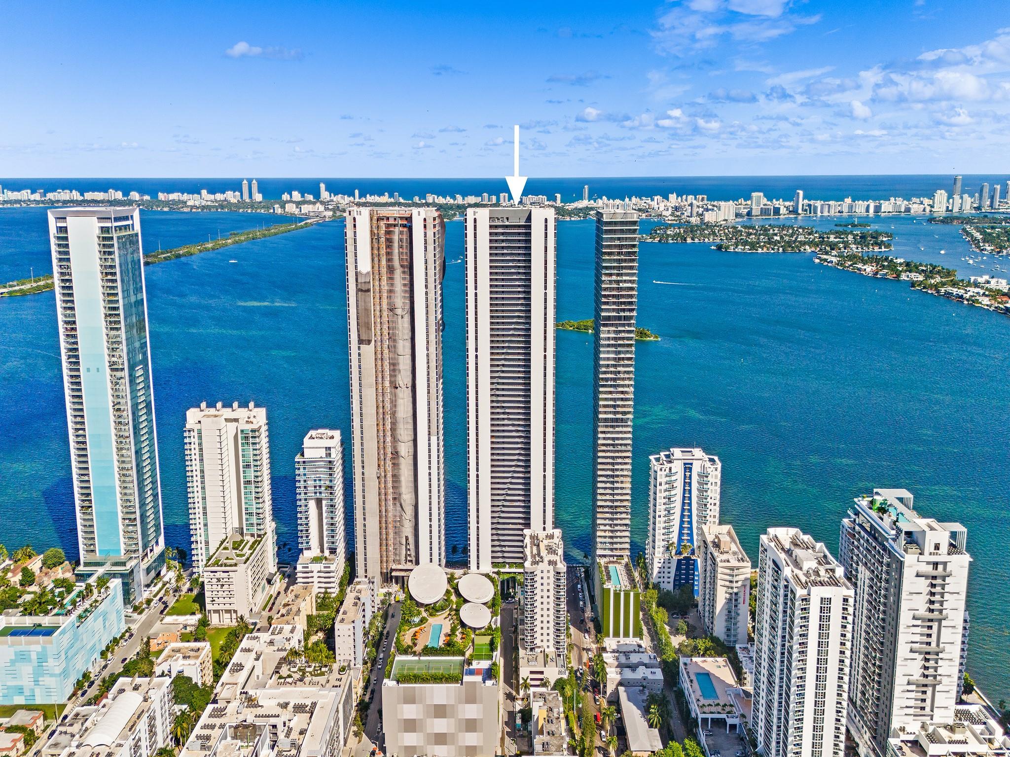 ARIA RESERVE SOUTH - Residential Lease